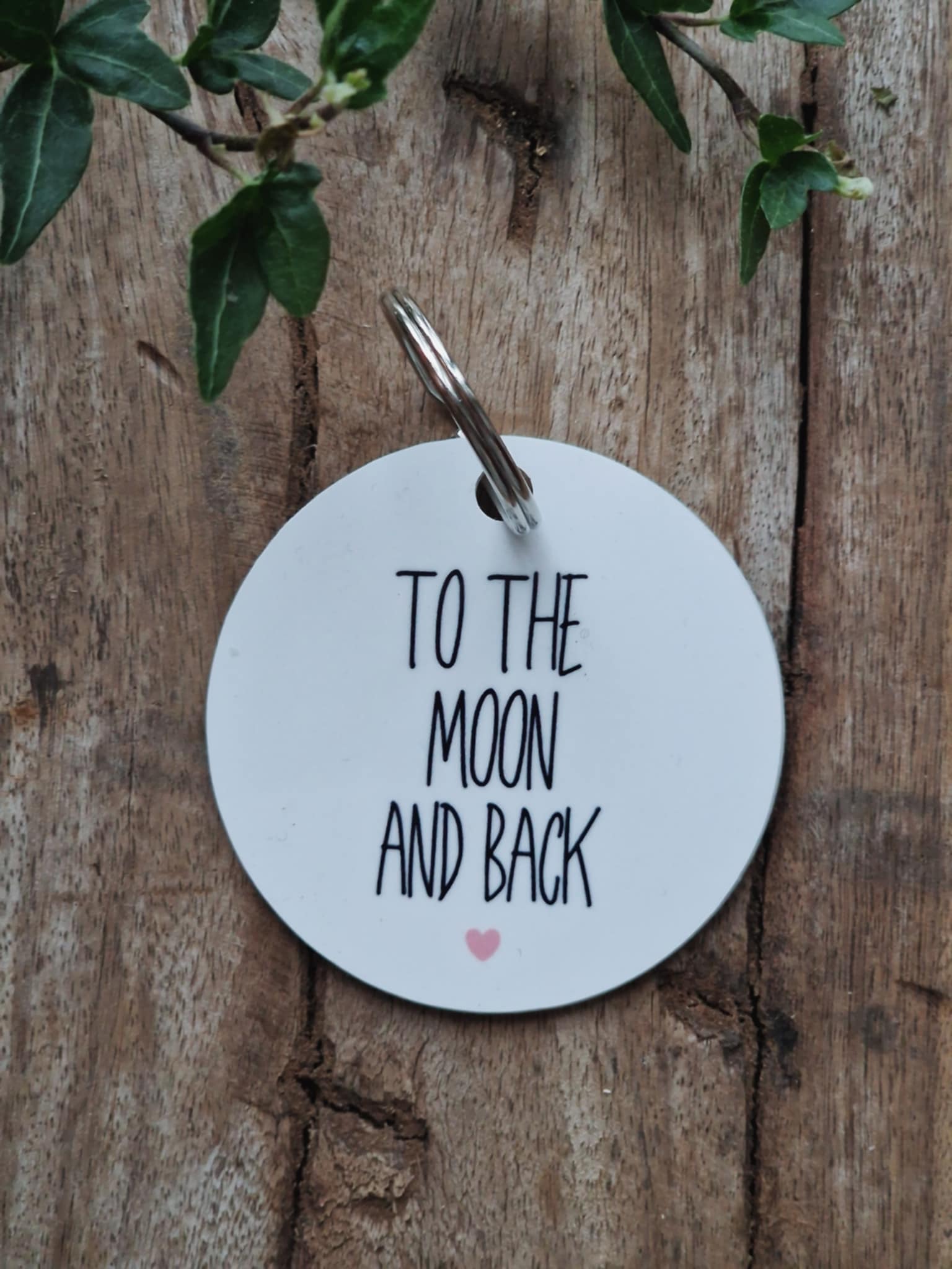 Nyckelring  "To the moon and back"
