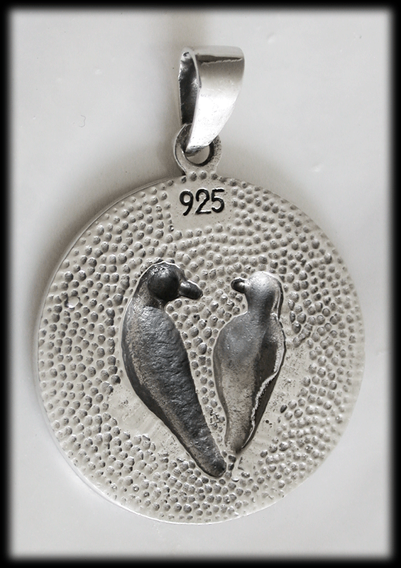Hugin och Munin hänge med runalfabetet i Äkta silver. - 2