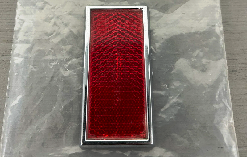 Reflector, Röd