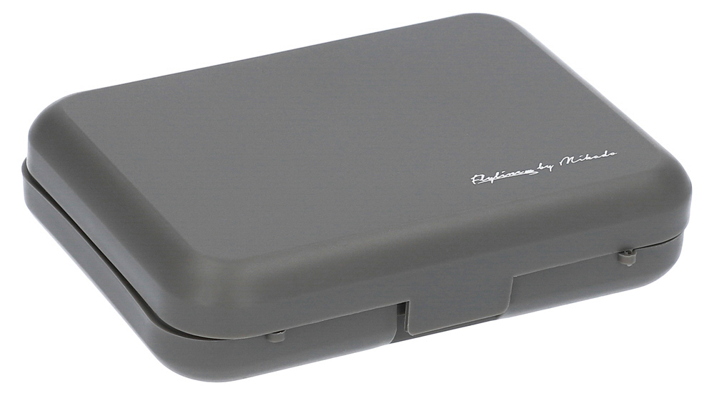 Small bait box from mikado for flies or mormy shoes and more