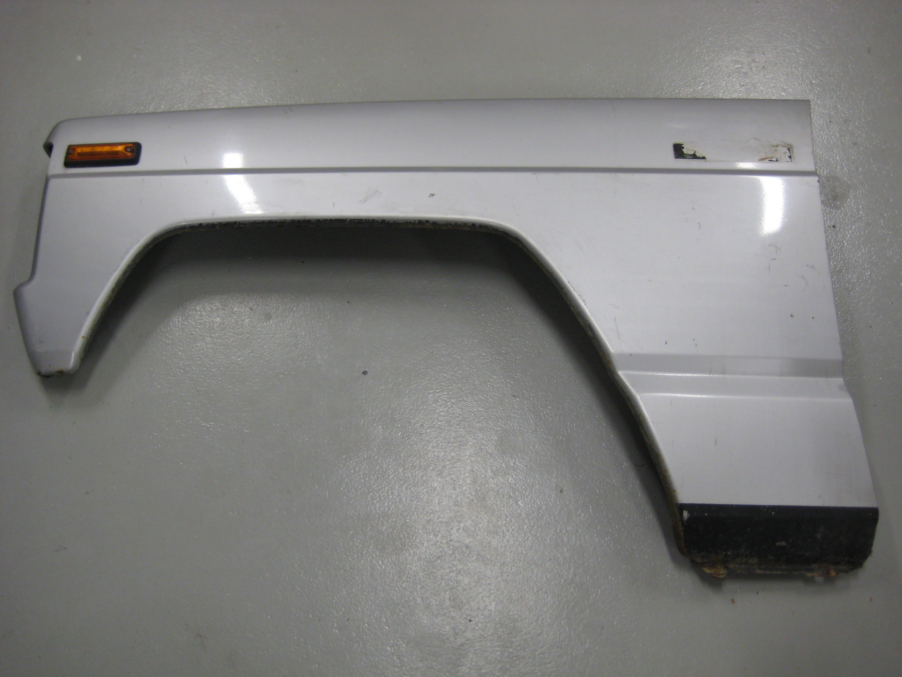 Front fender Left Nissan Patrol Y160