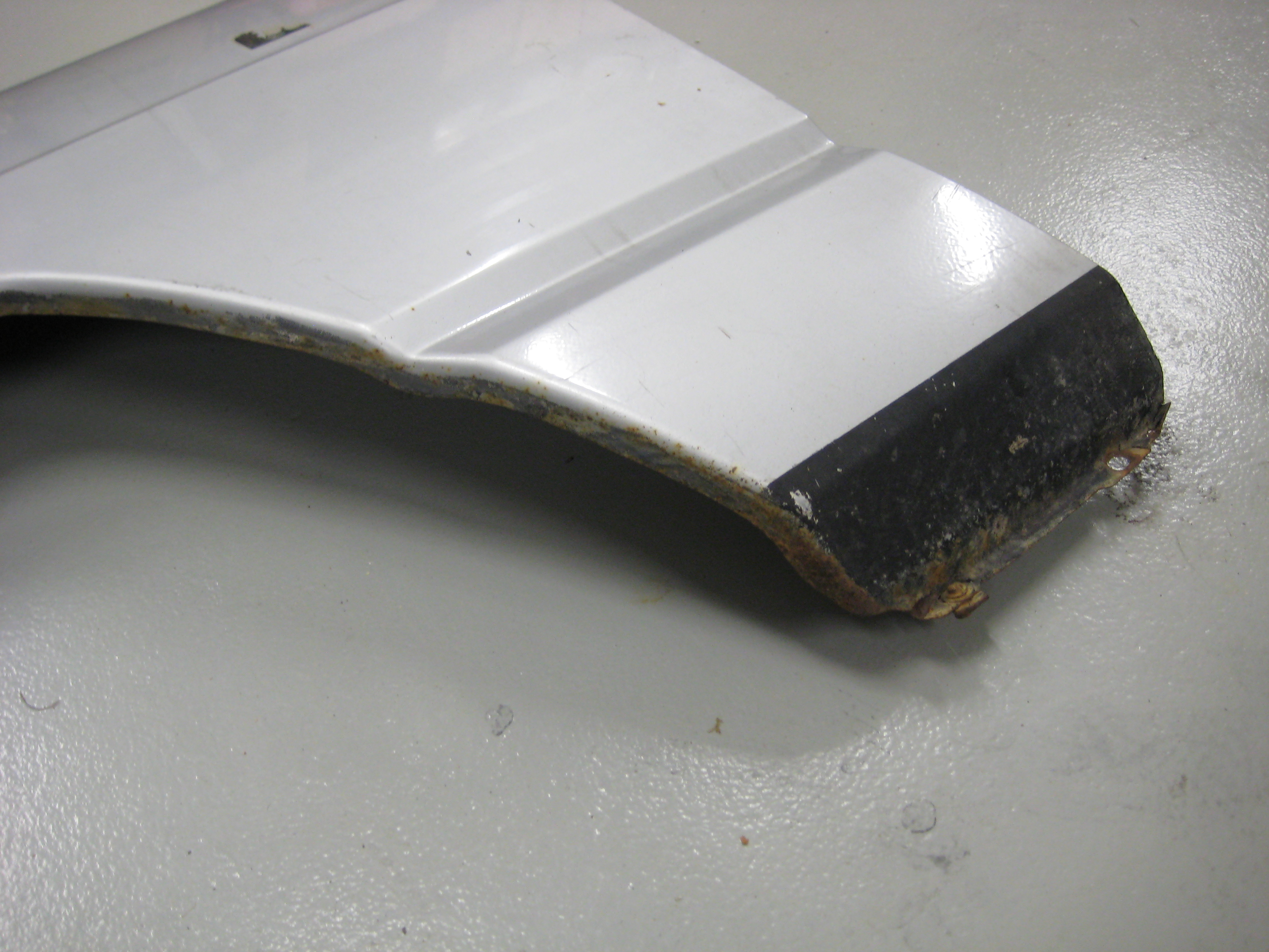 Front fender Left Nissan Patrol Y160 - 4