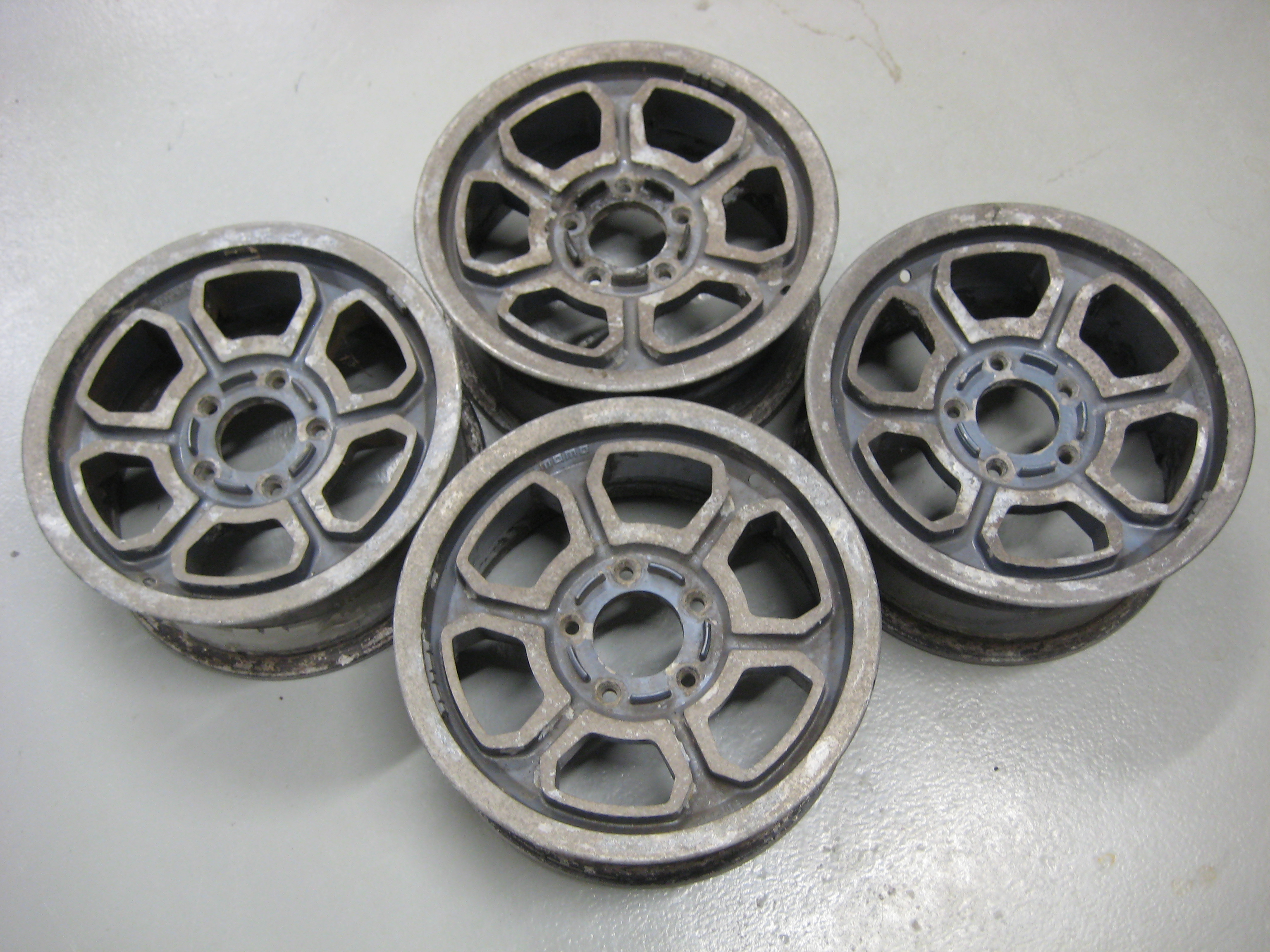 Rims Momo Vega 4pcs 5x112 14"