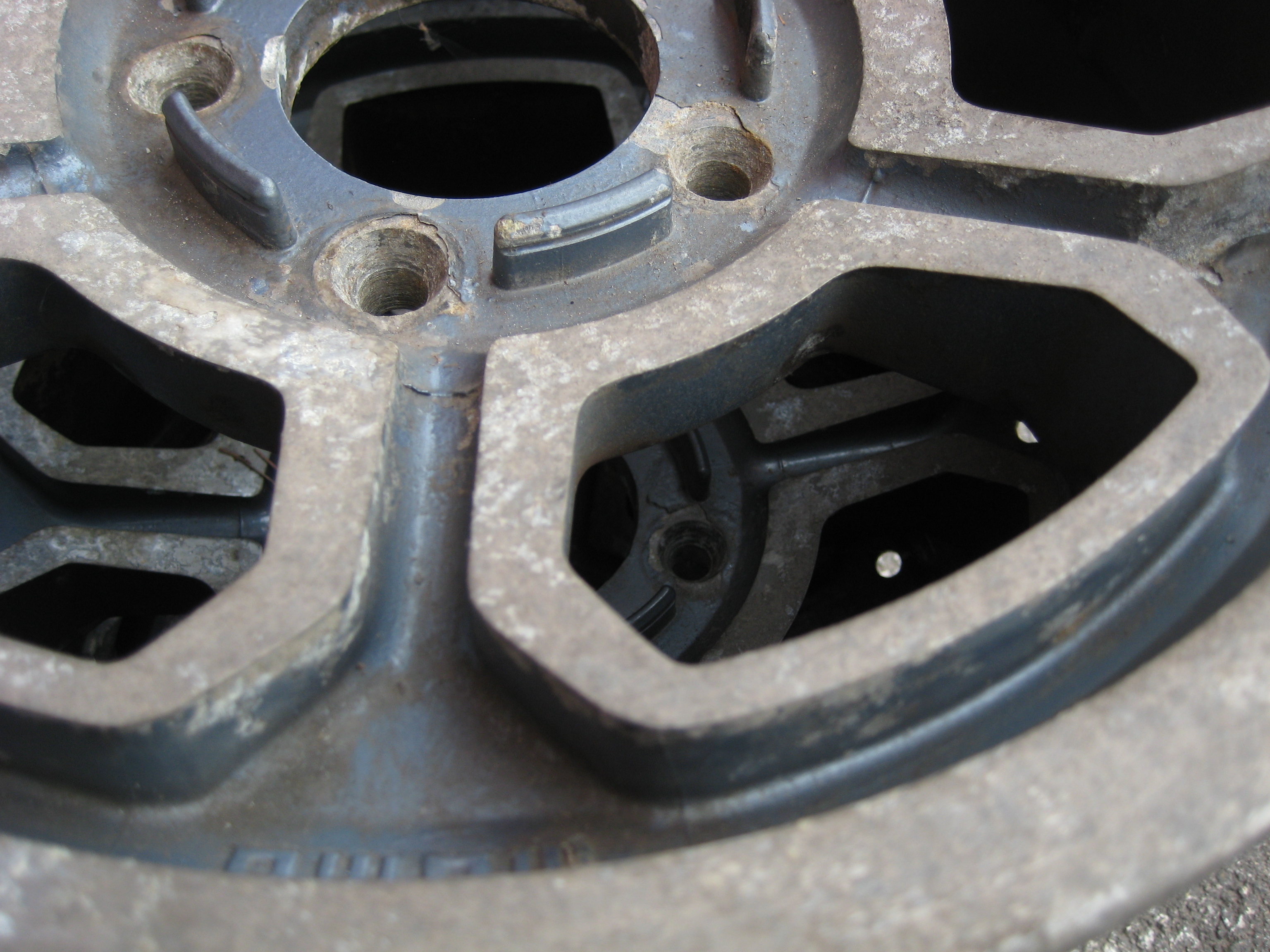 Rims Momo Vega 4pcs 5x112 14" - 6
