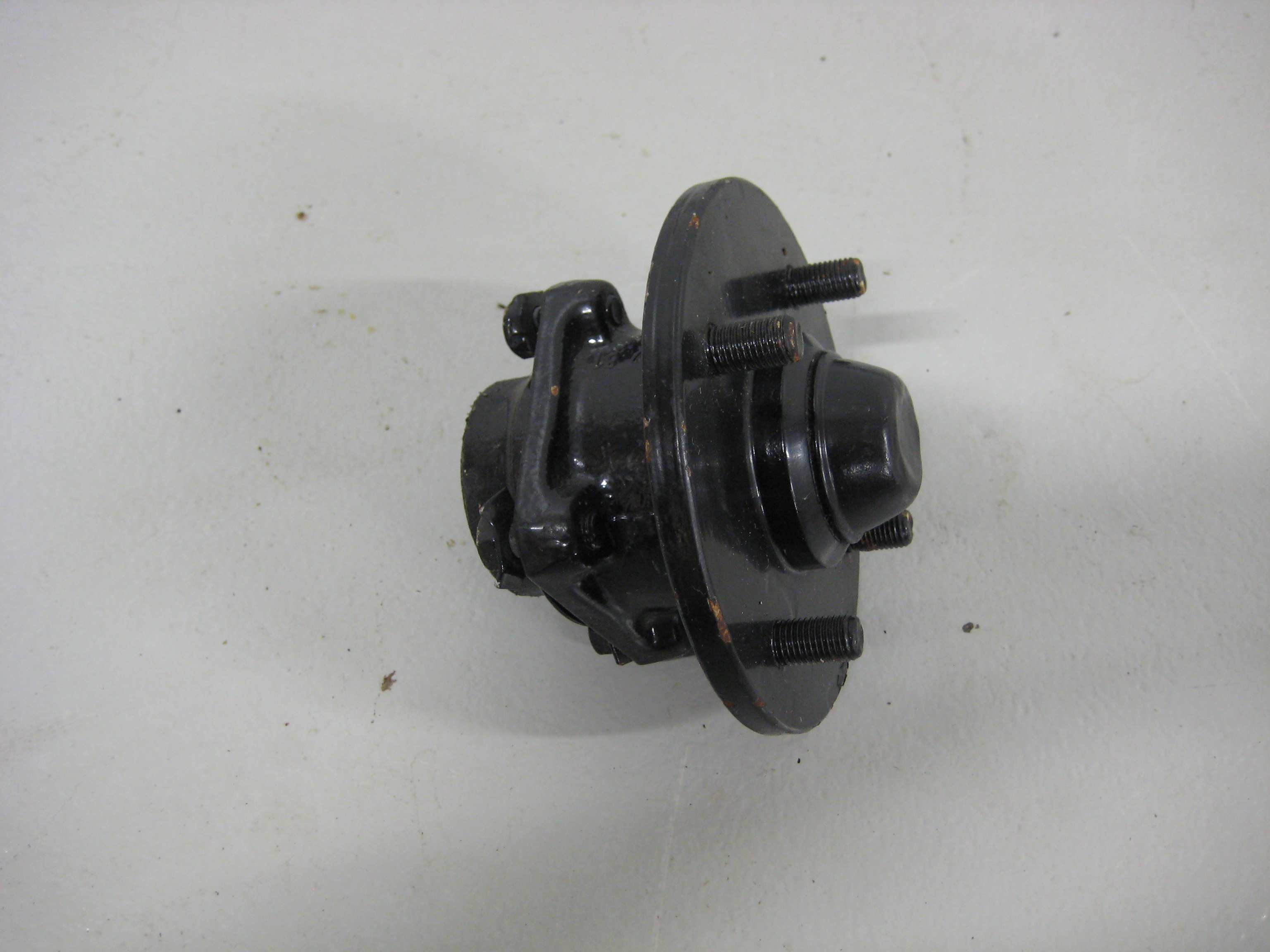 Wheel hub front Ford Taunus 1970-84 - 2
