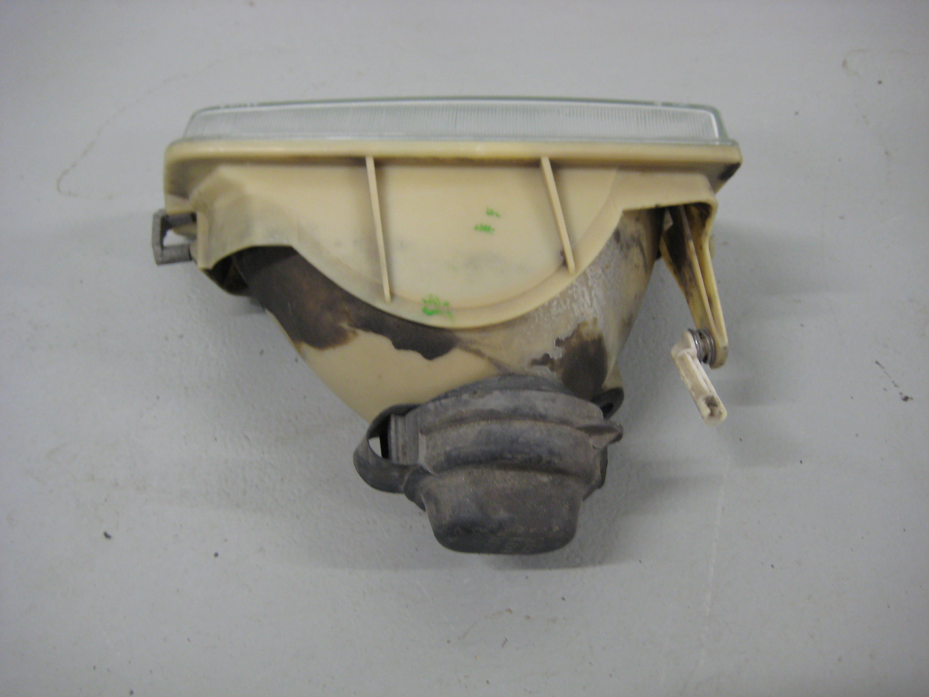 Head Light Peugeot 205 Right - 2