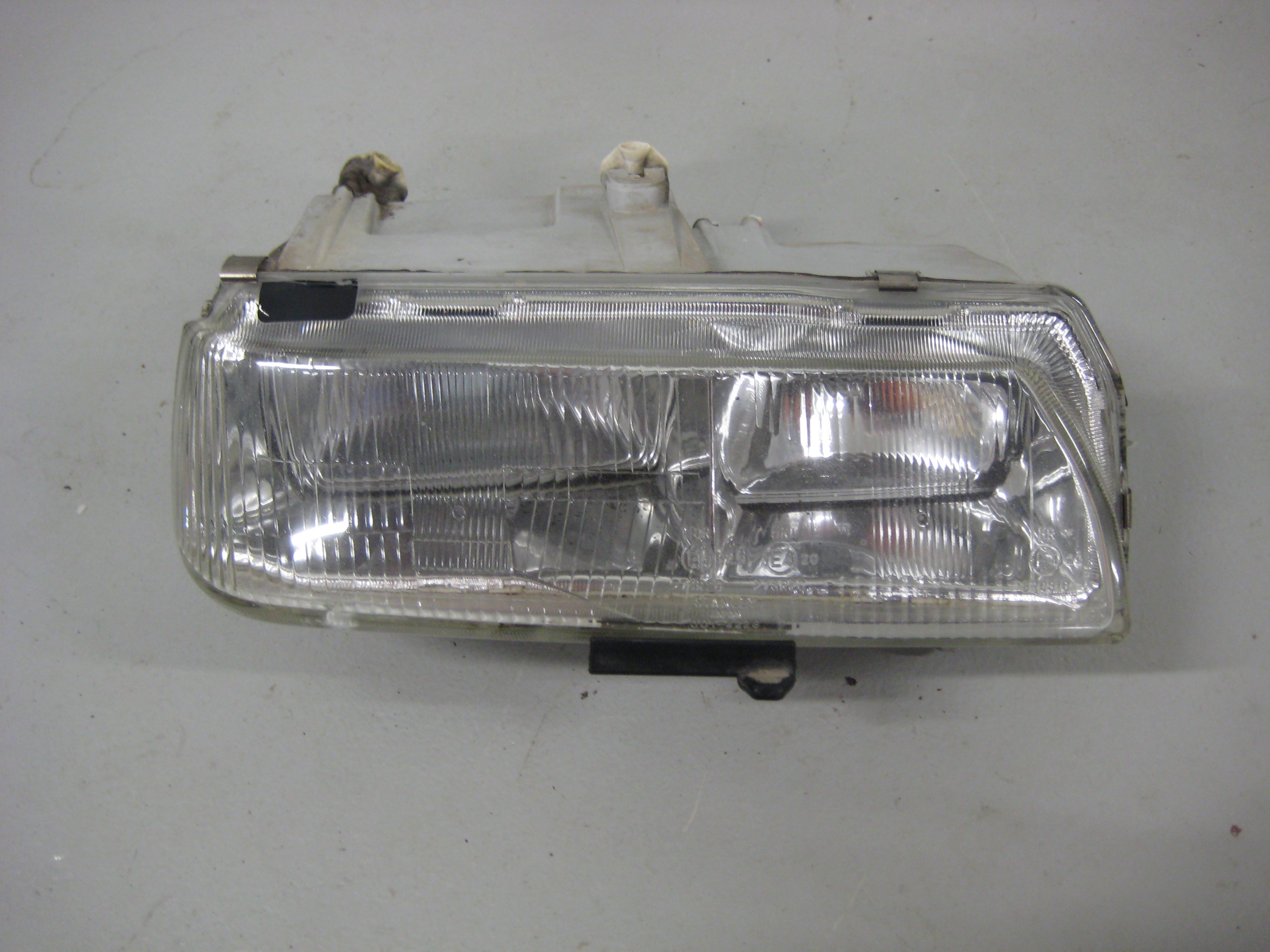 Etuvalo Honda Accord 1987-89 Oikea