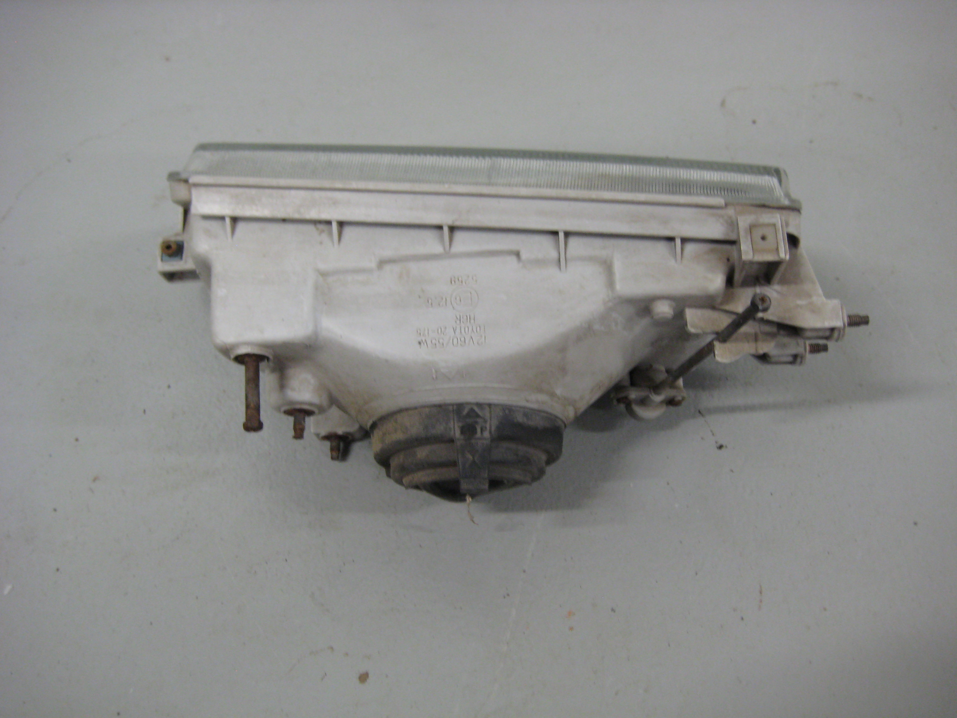 Head Light Toyota Carina 1984-85 Right - 2
