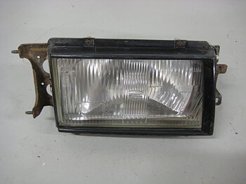 Head Light Toyota Carina TA60 Right