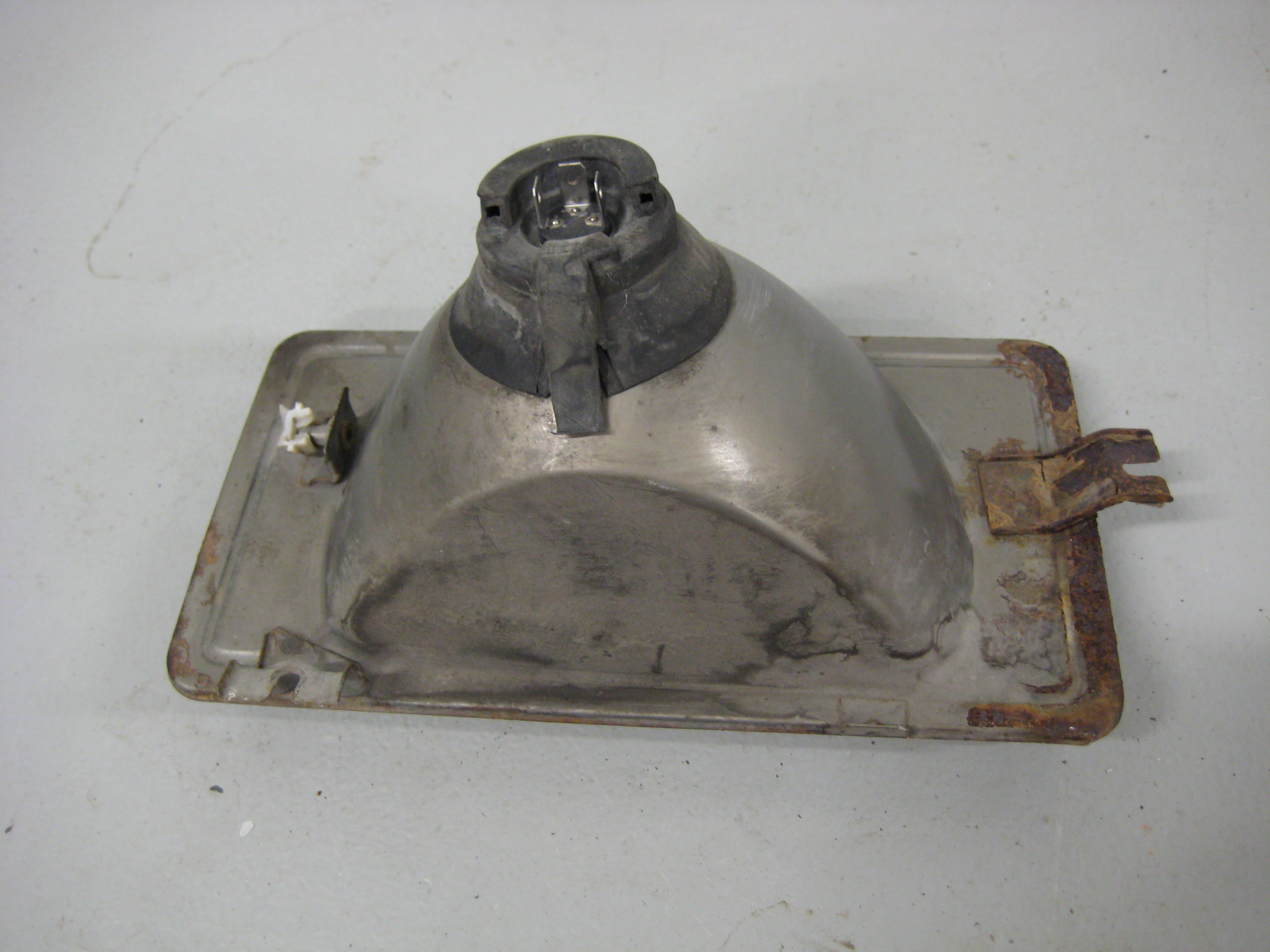 Head Light Nissan Sunny 1983-86 B11 Left - 3