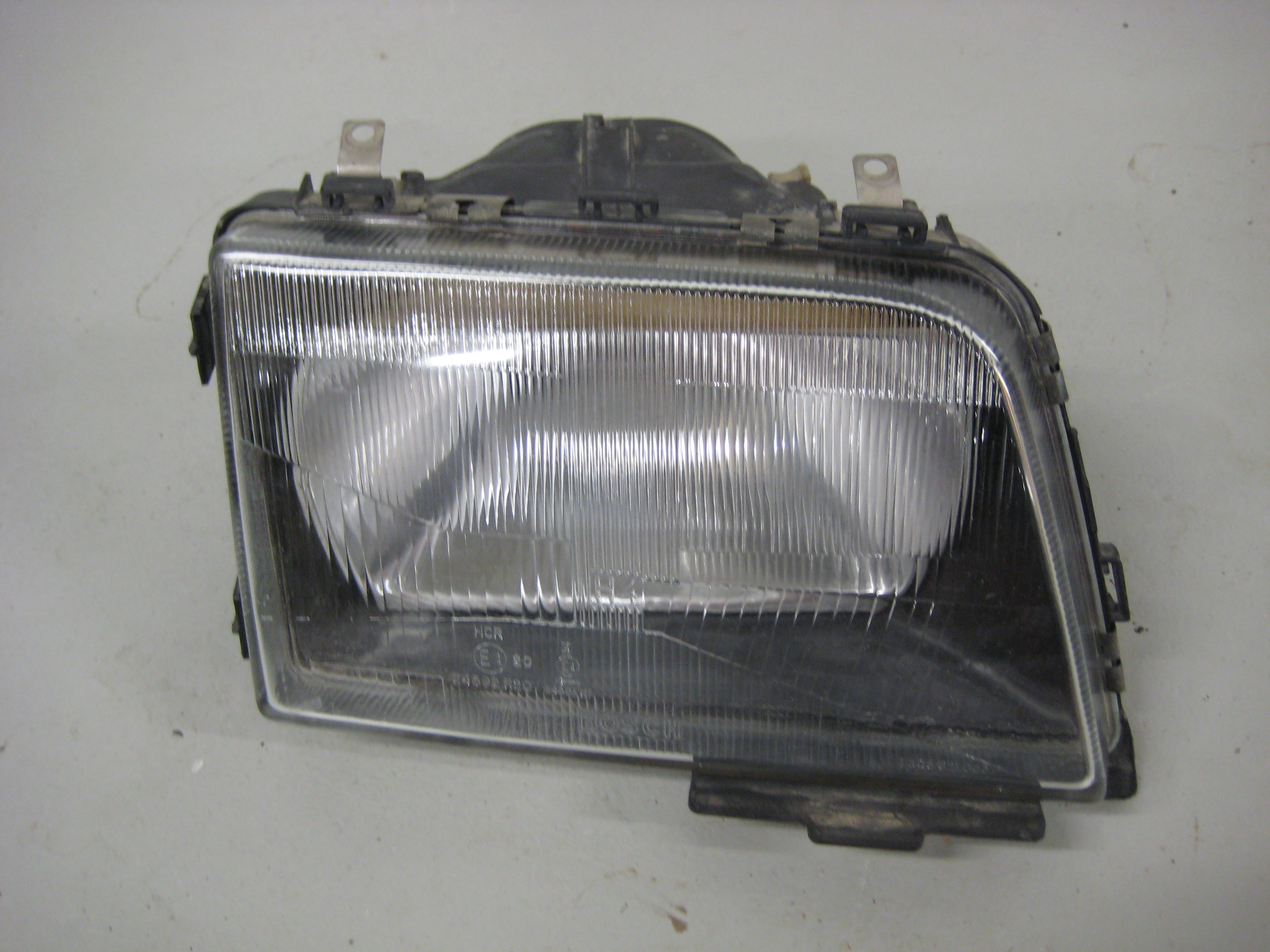 Etuvalo Opel Ascona C Oikea