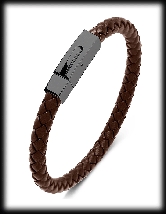 6 mm runt läderarmband i äkta brunt läder.