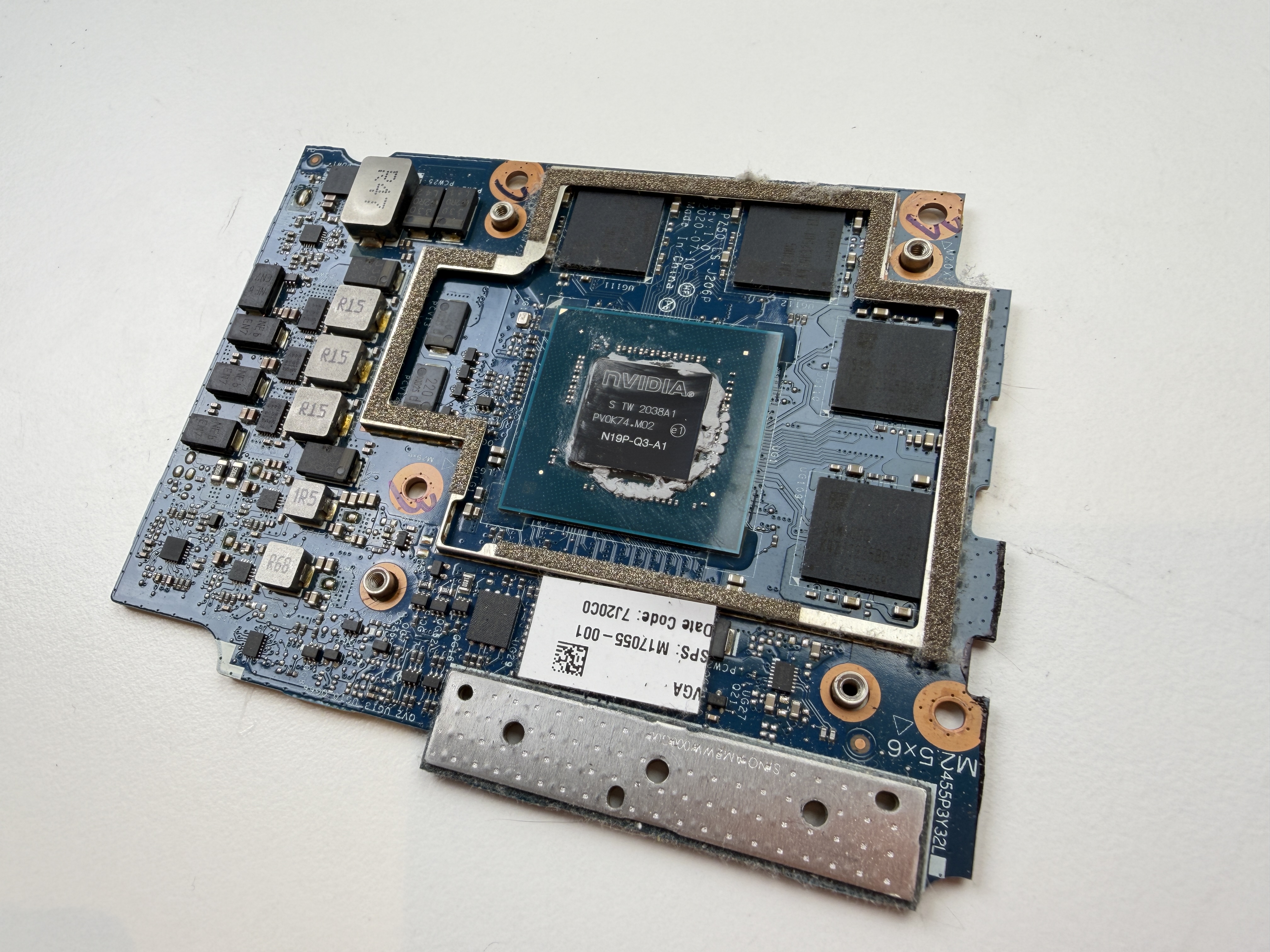 Begagnad HP GPU Nvidia Quadro T2000 ZBook Fury 15 17 G7 M17055-001 N19P-Q3-A1