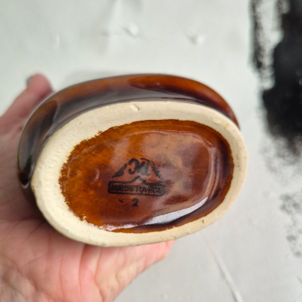 vintage VAS Mirostowickie Zaklady Cermaiczne, smal oval, brun med rinnig glasyr,  h 19,5 cm - 6