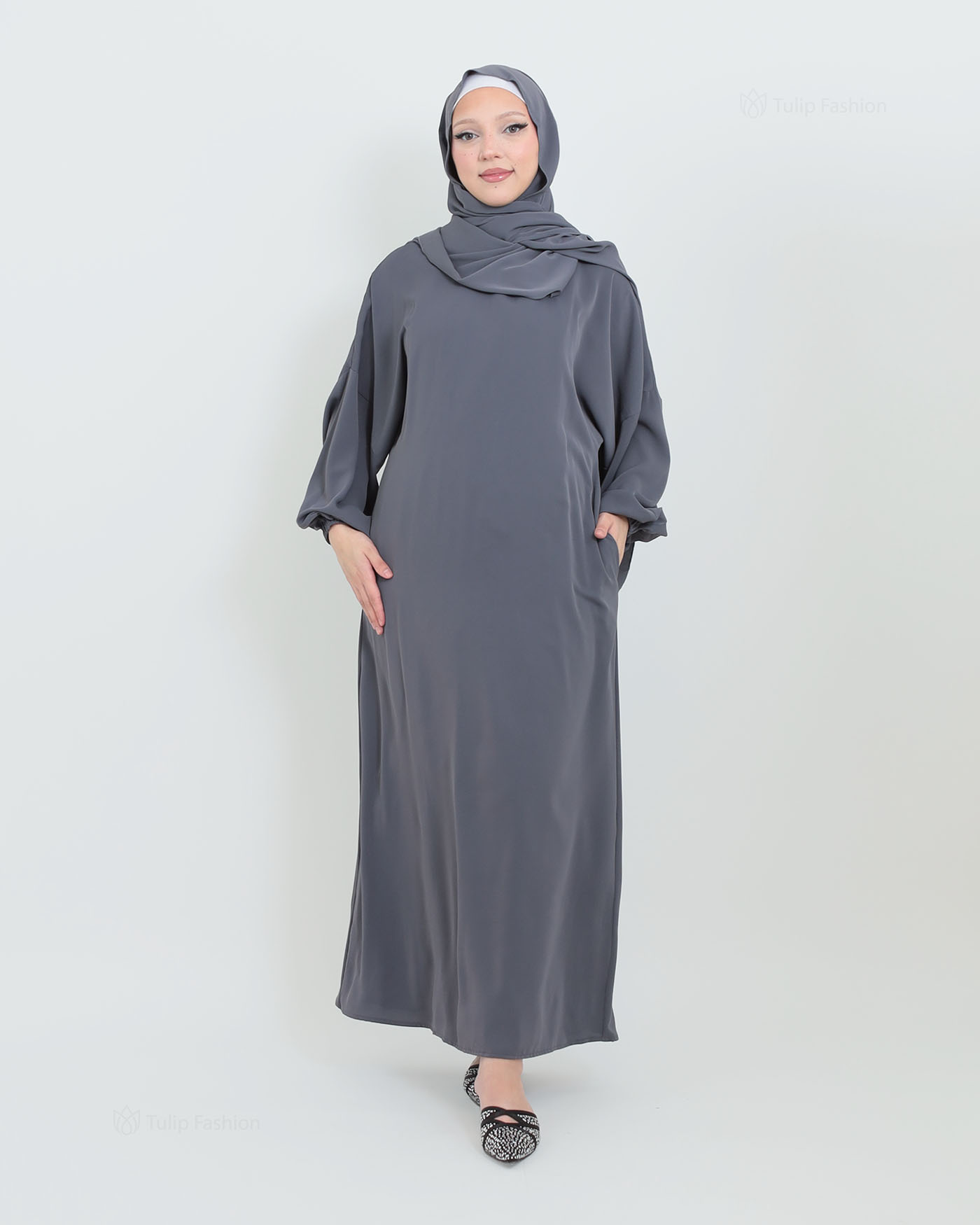 Abaya with Sewn-in Hijab - Gray