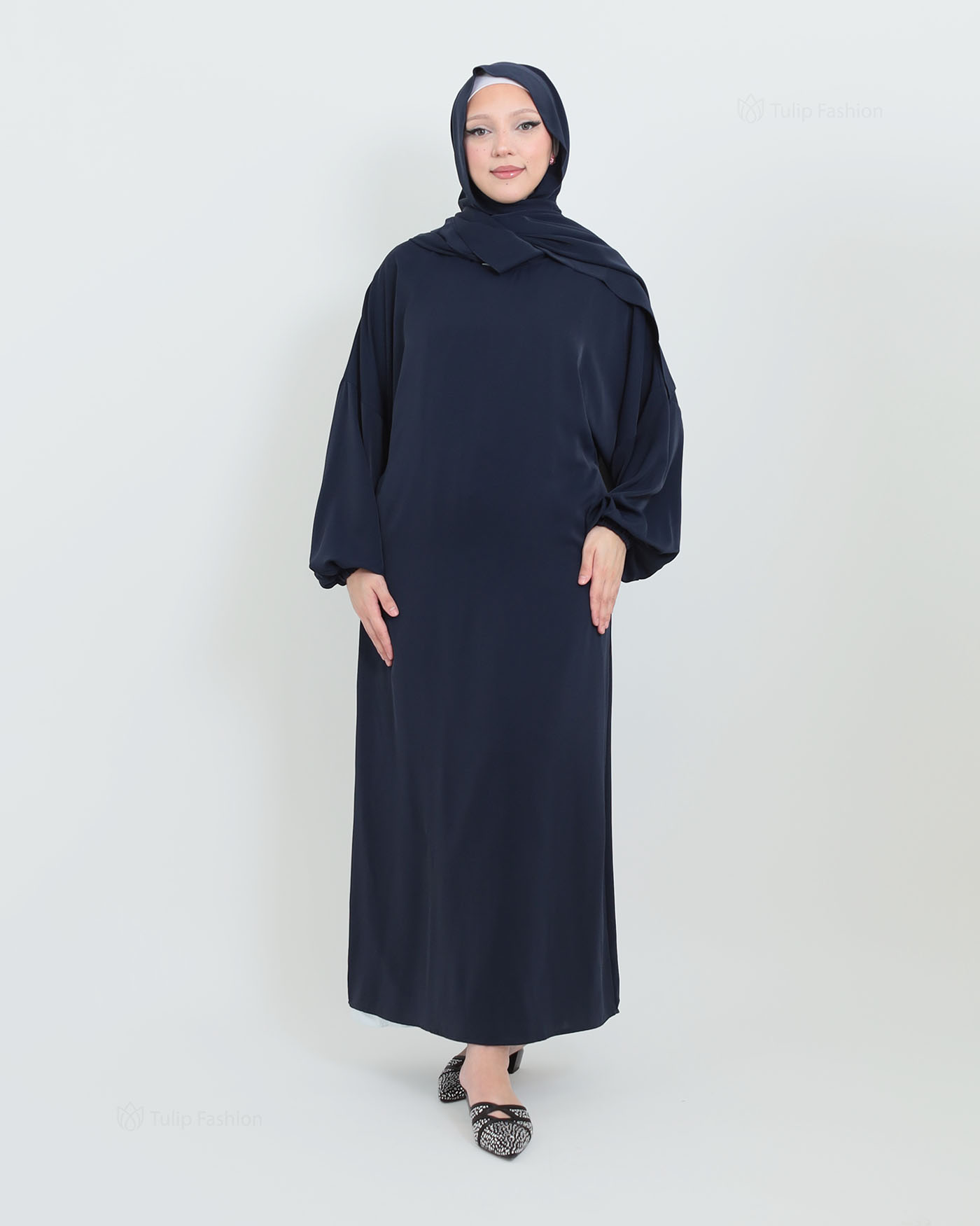 Abaya with Sewn-in Hijab - Navy Blue