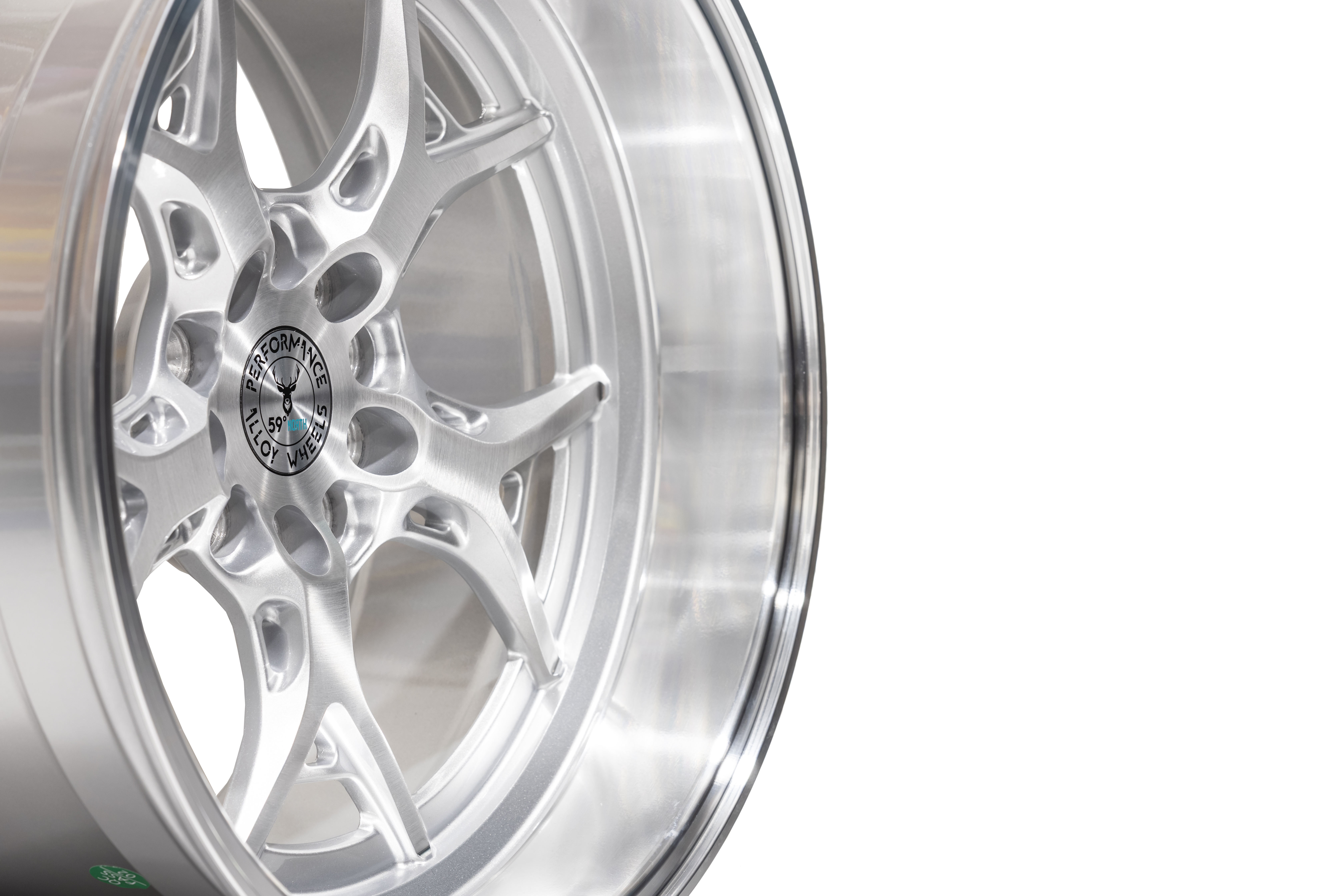 59°North Wheels D-014 9,75x18" ET -5 5x114,3/5x120 borstad silver/polerad läpp - 4
