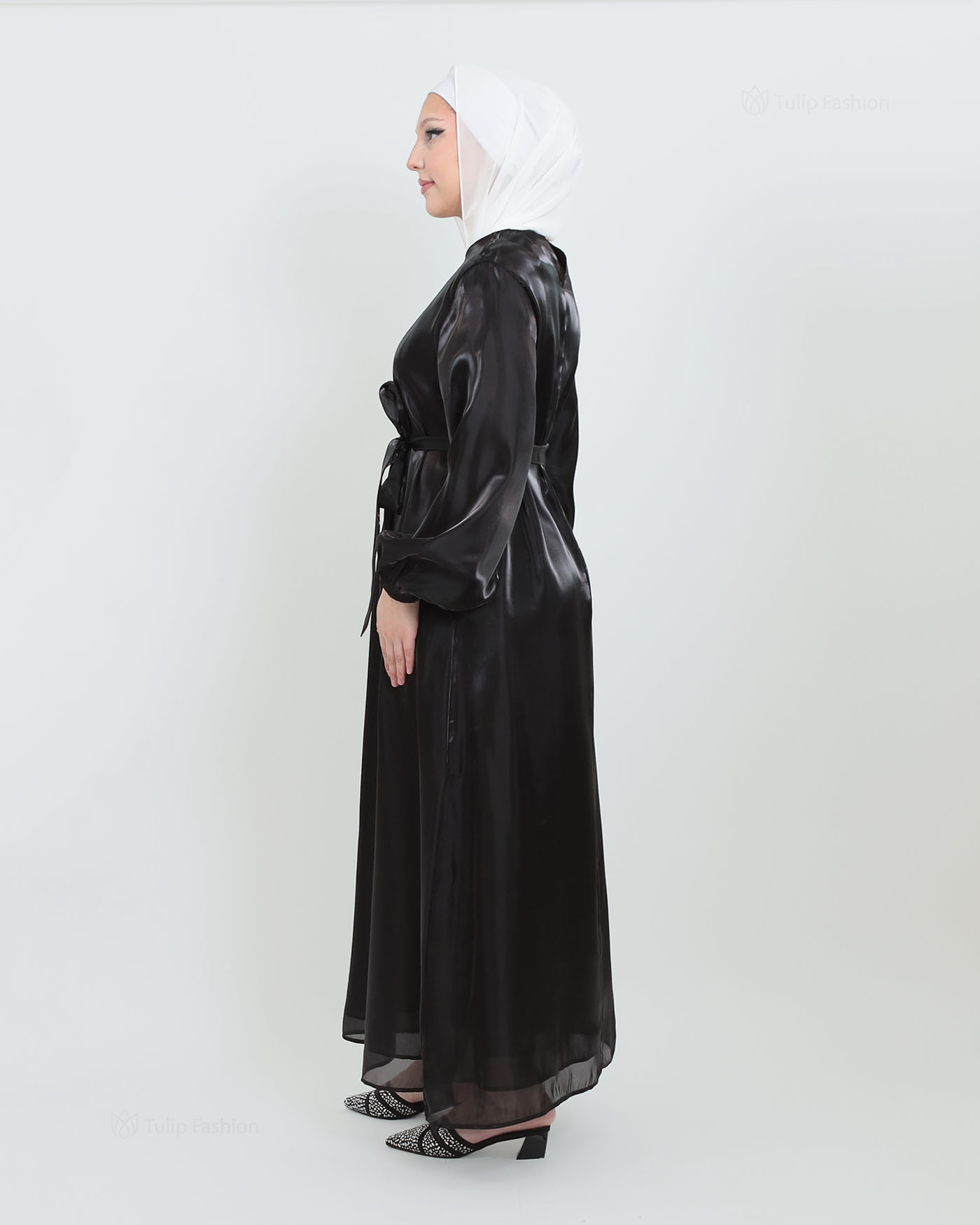 Abaya with Cape in Satin - Black - 5