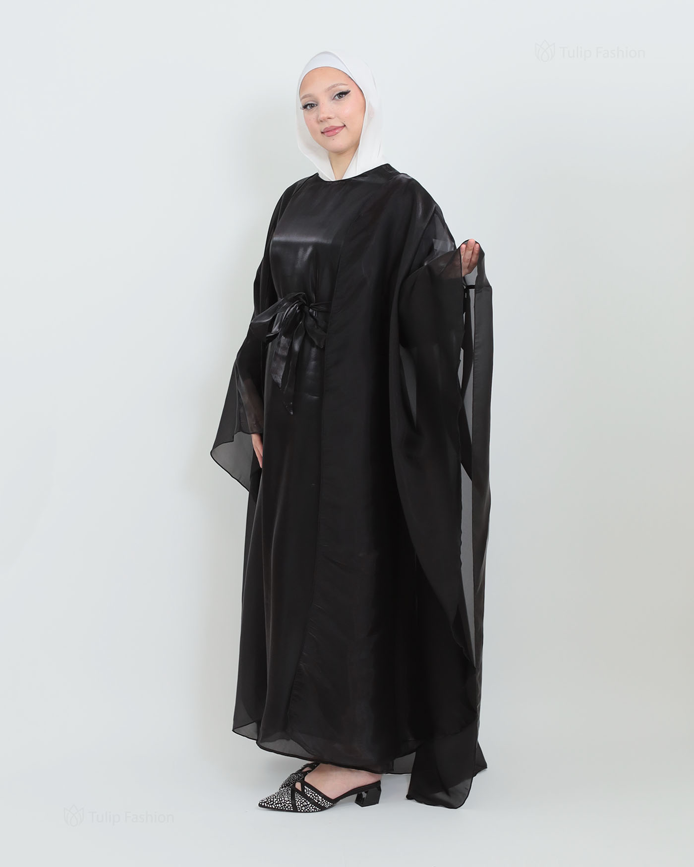 Abaya with Cape in Satin - Black - 2