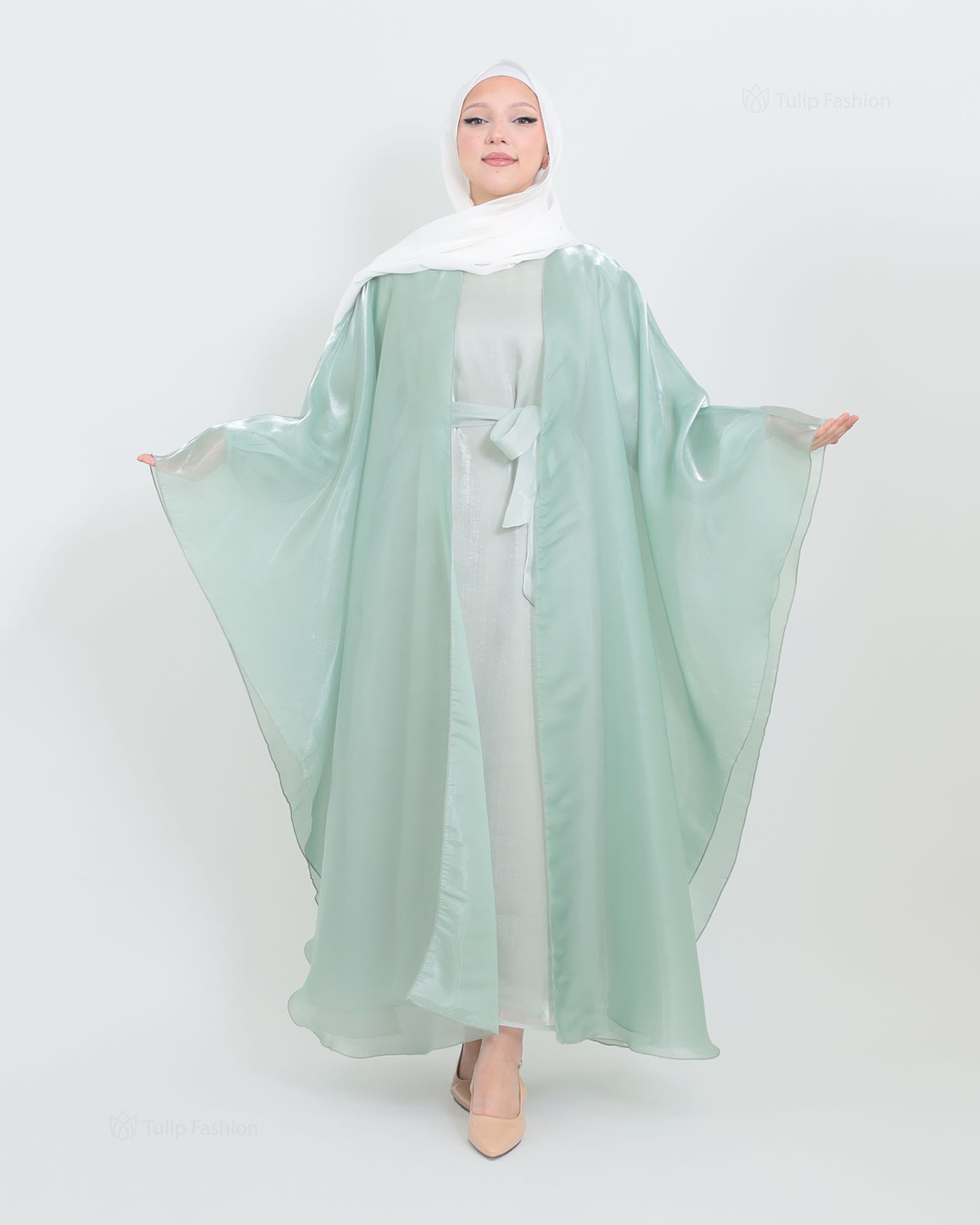 Abaya with Cape in Satin - Green