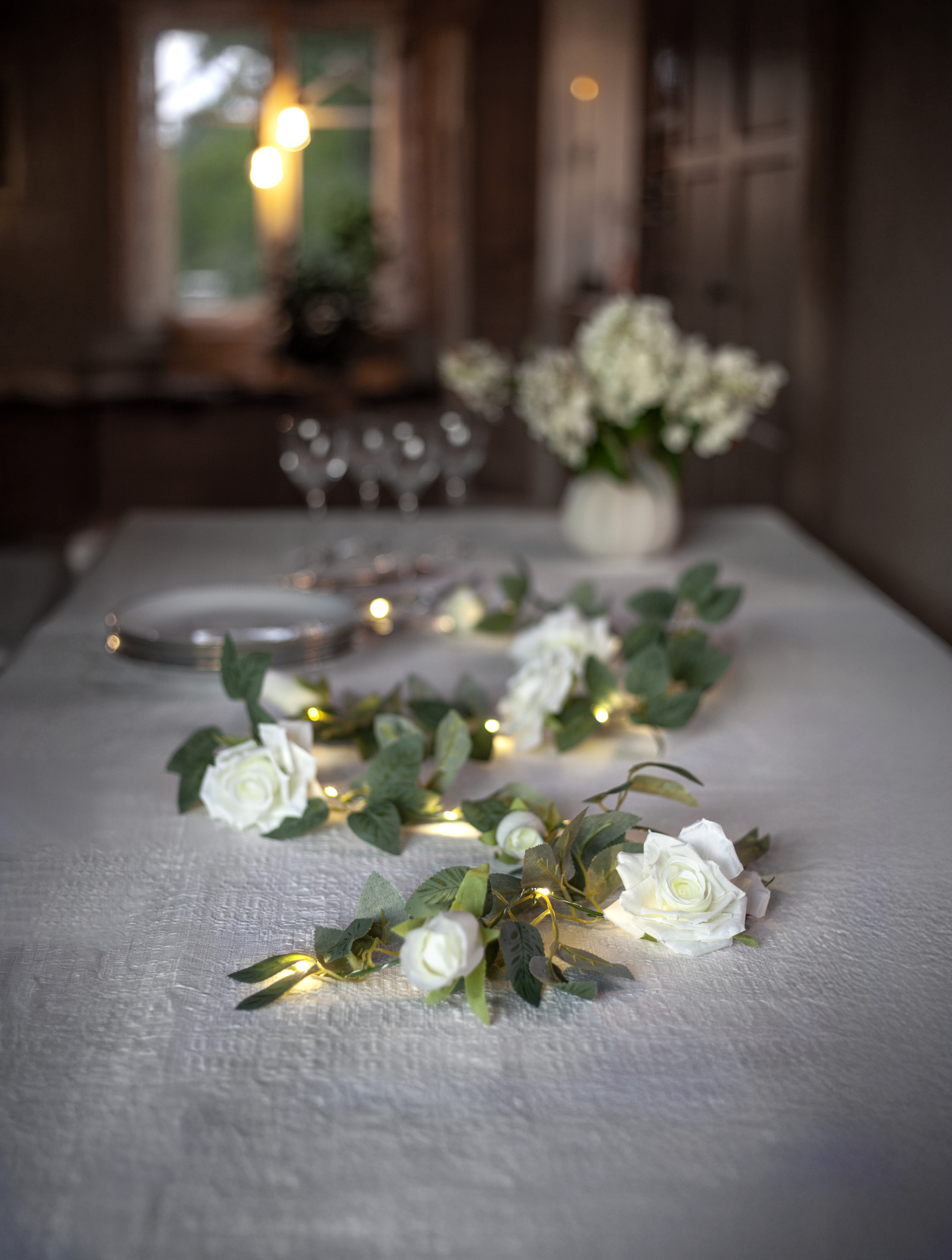 String lights - Garland with roses - 20 lights - 200 cm - Battery operated