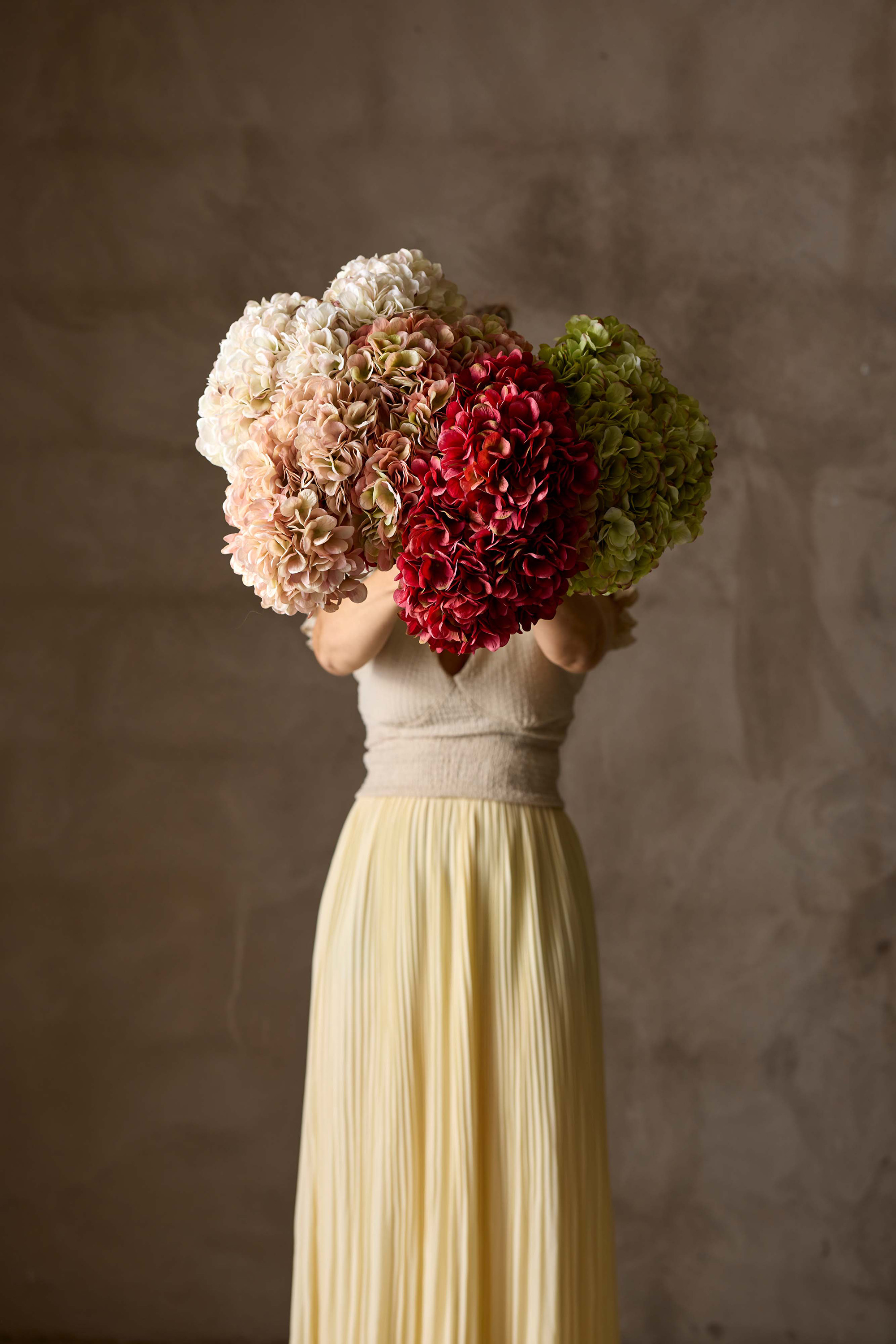 Hortensia / Cream / 48cm