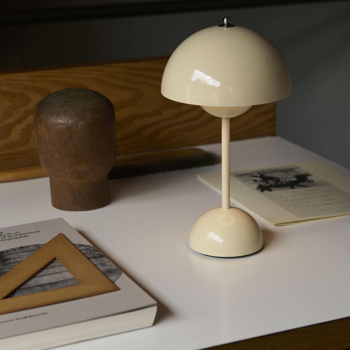 Flowerpot Portabel Bordslampa VP9 - Ivory - 3
