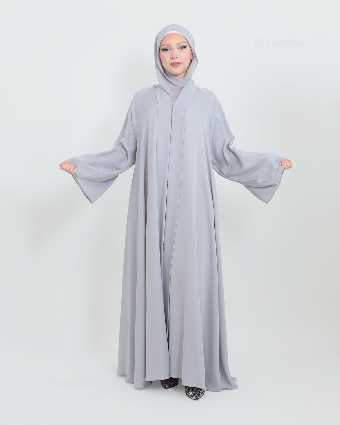 Butterfly Abaya with matching Hijab - Light Gray