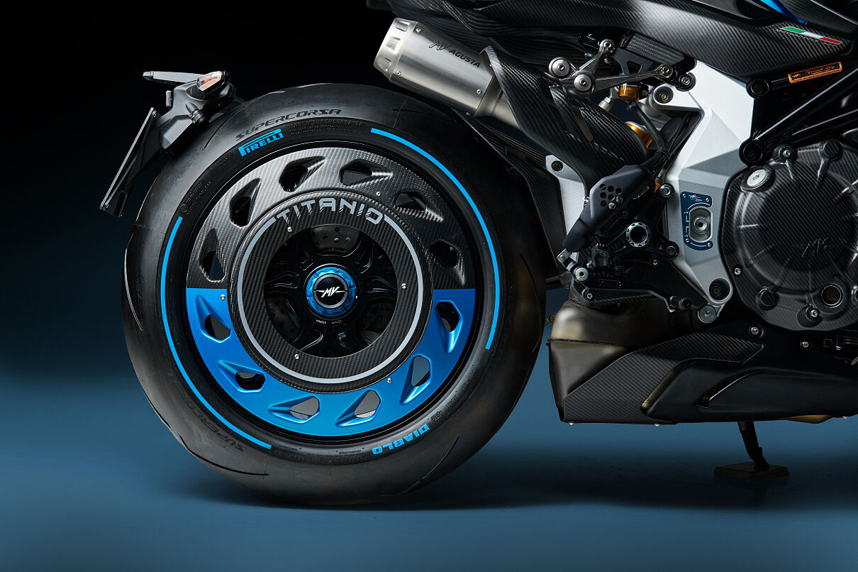 Jan 2026: Nya MV Agusta Rush Titanio! - 8