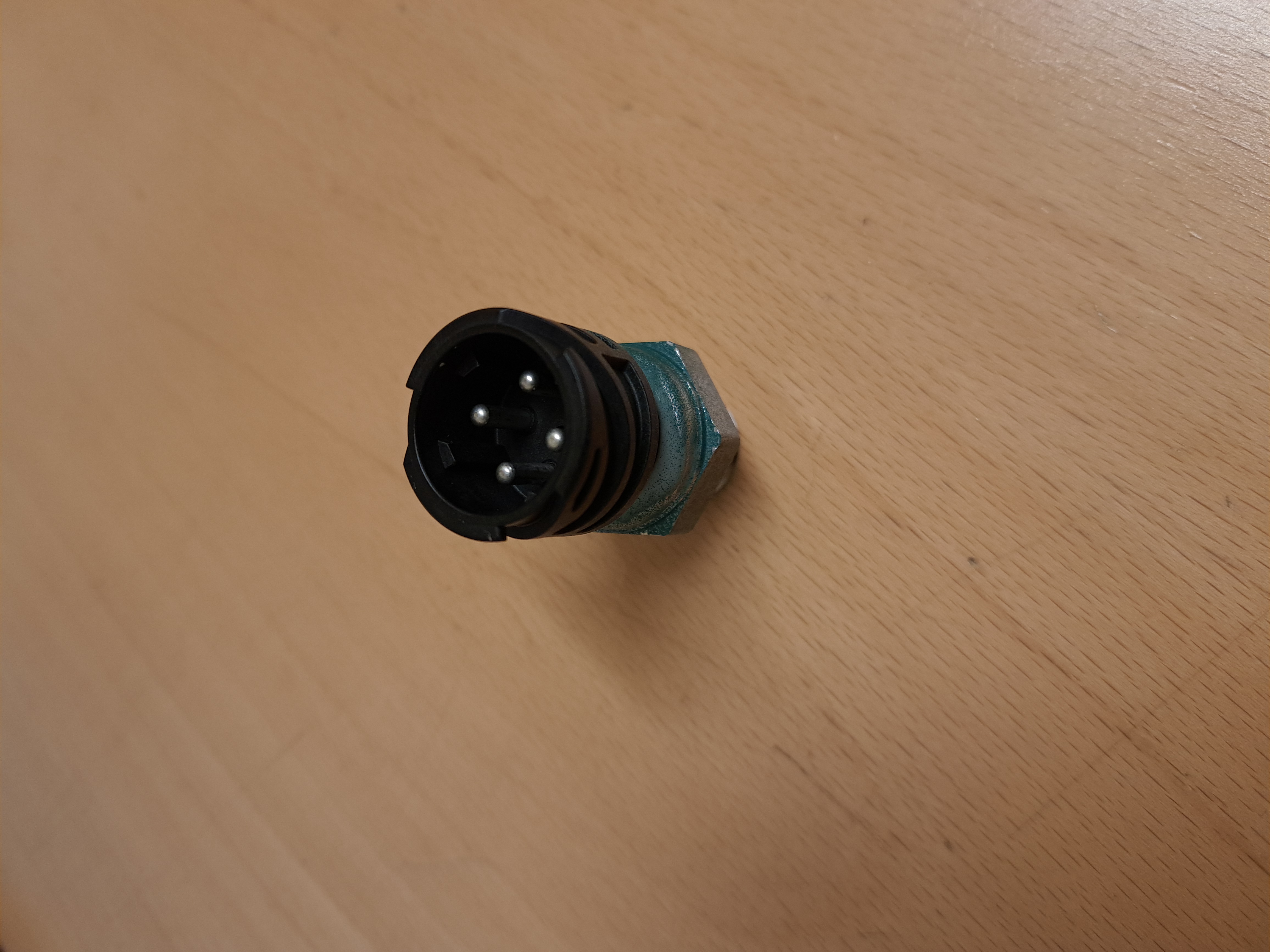Pressure sensor