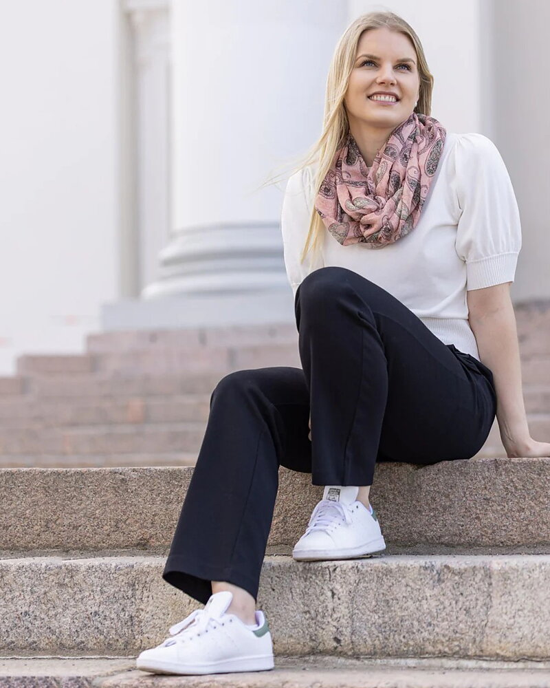 Tubsjal Cora paisleymönstrad rosa/grå