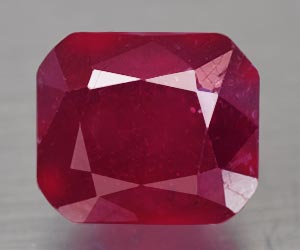 Impresionante rubí natural suelto de talla esmeralda de 2,12 ct. - 3