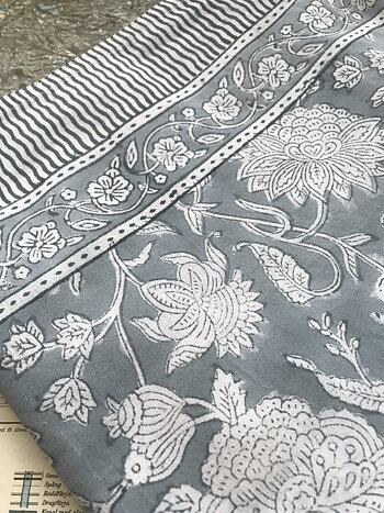 DUK INDIAN ROSE DUSTY BLUE