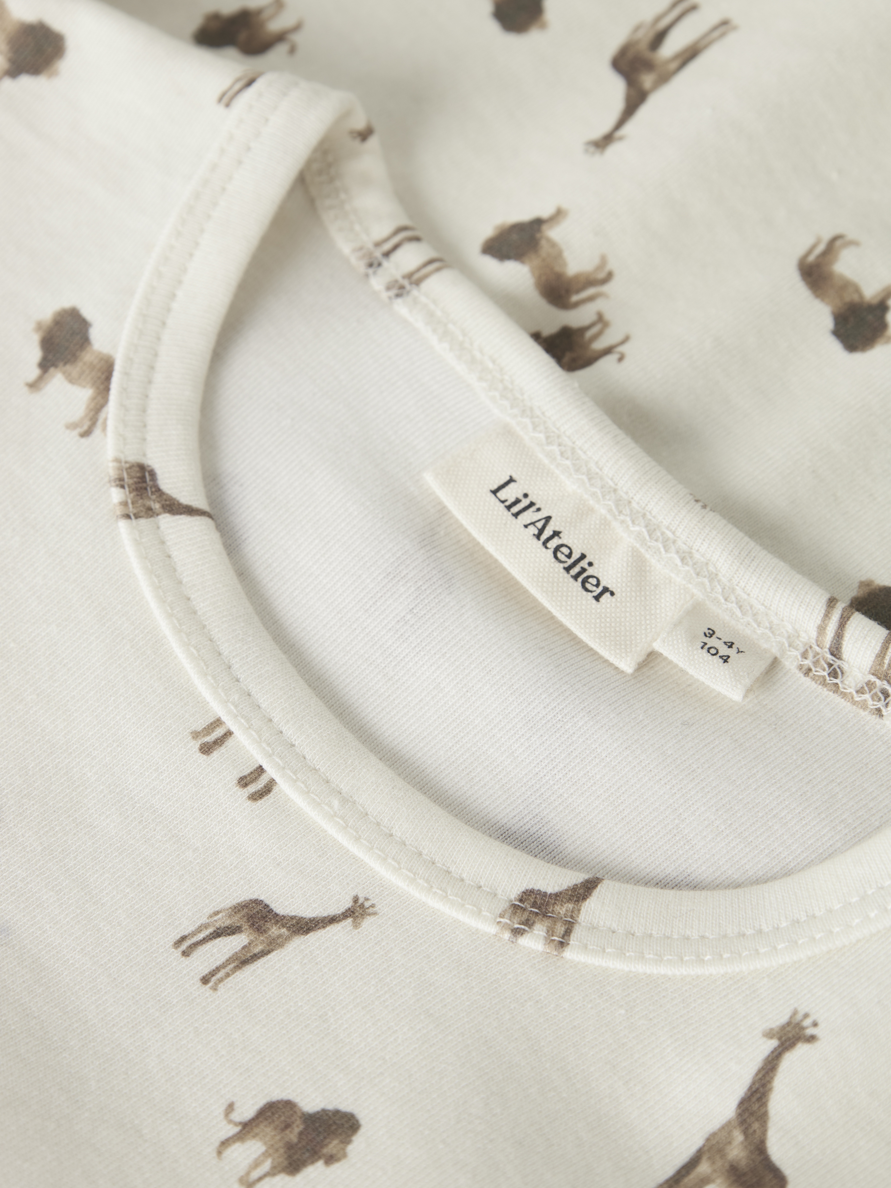 NMMLAYO GEU LS SLIM TOP LIL Coconut Milk LION - 3