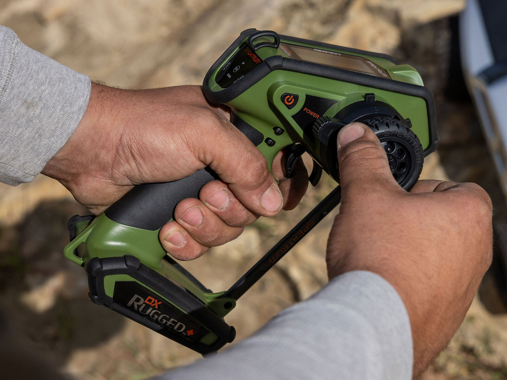 Spektrum DX Rugged+ 12-Channel DSMR+ Transmitter, Green - 21