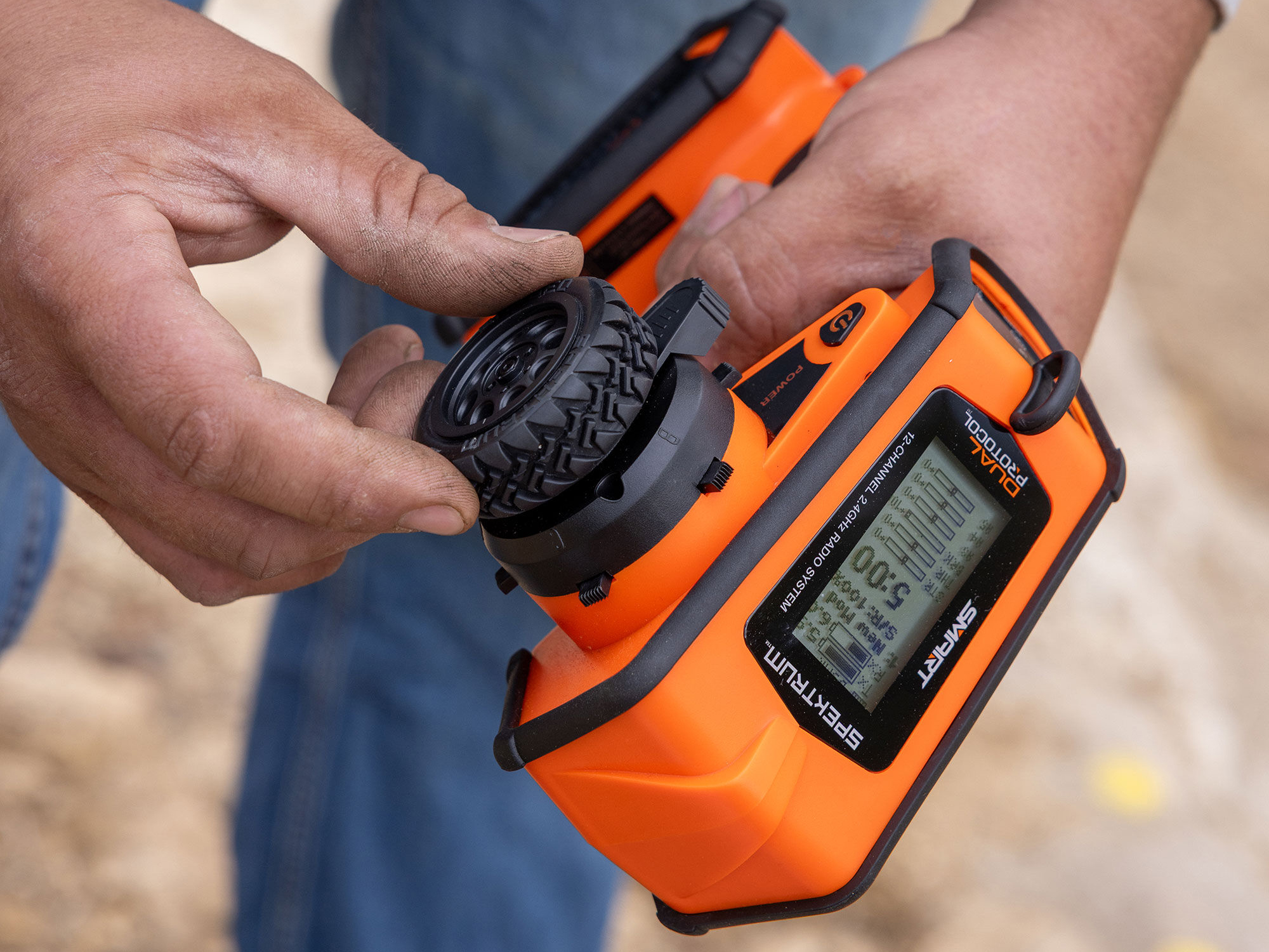 Spektrum DX Rugged+ 12-Channel DSMR+ Transmitter, Orange - 22