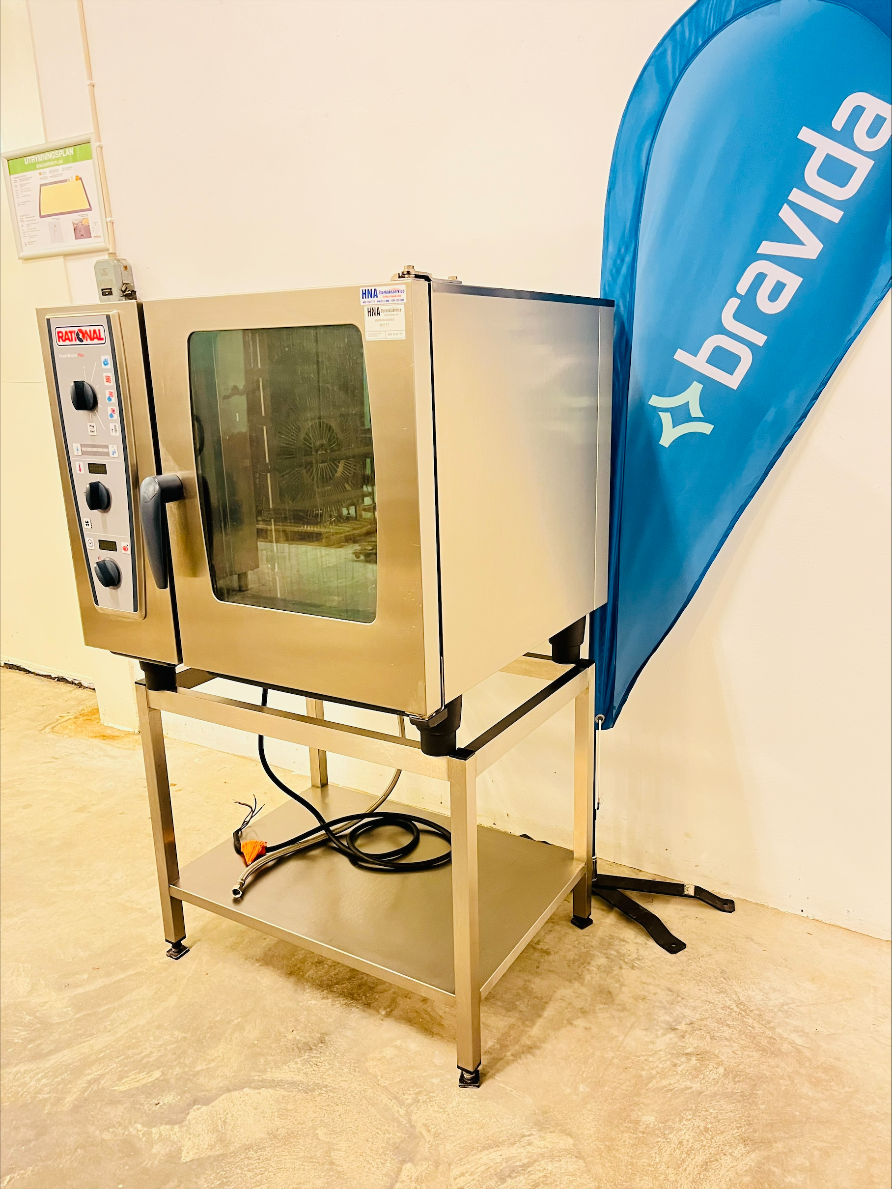 Ugn - Rational CMP 61 med stativ - 3