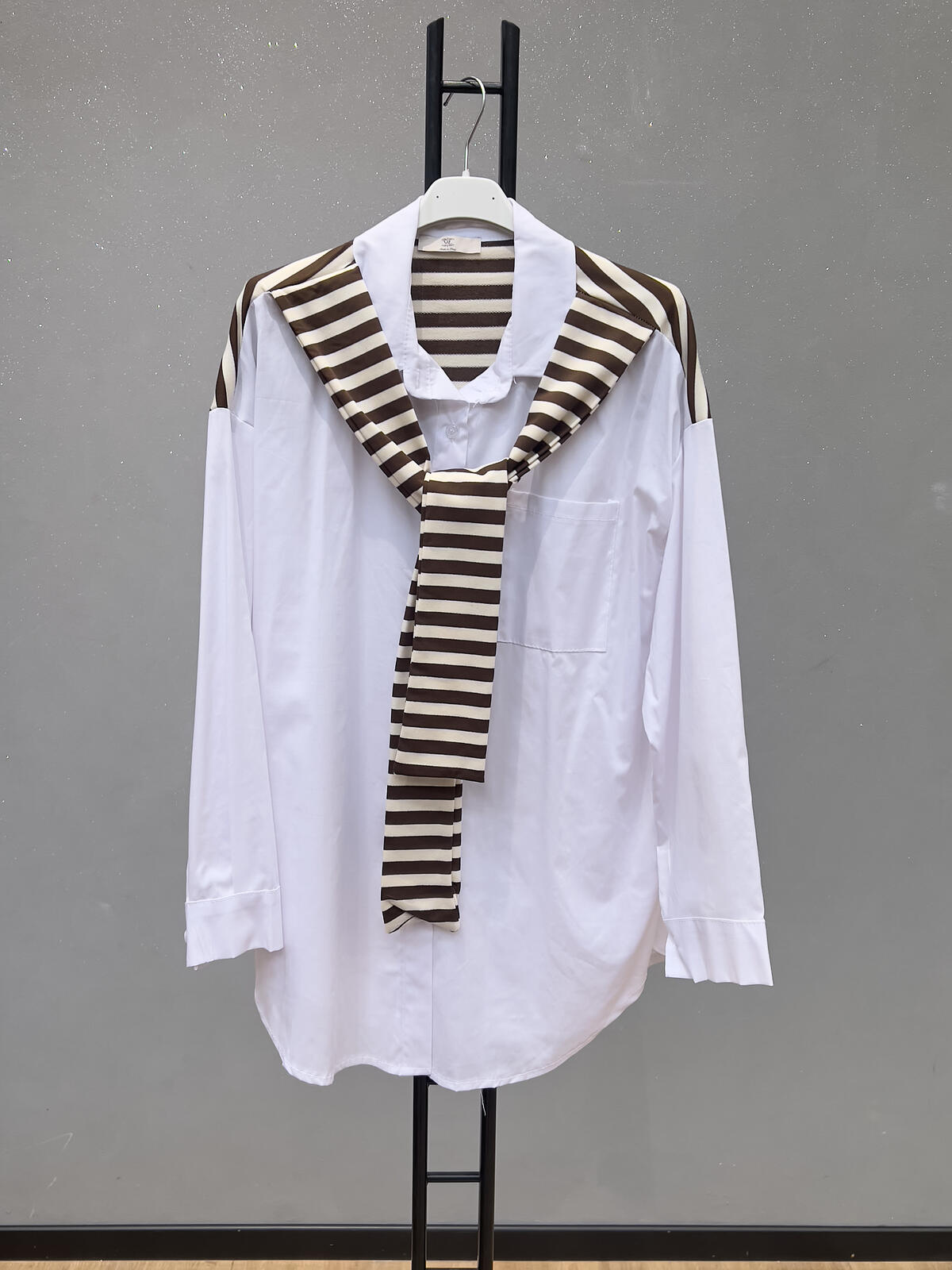 Shirt white/brown
