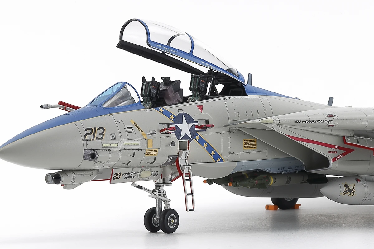 Grumman F-14D Tomcat 1/72 - 5
