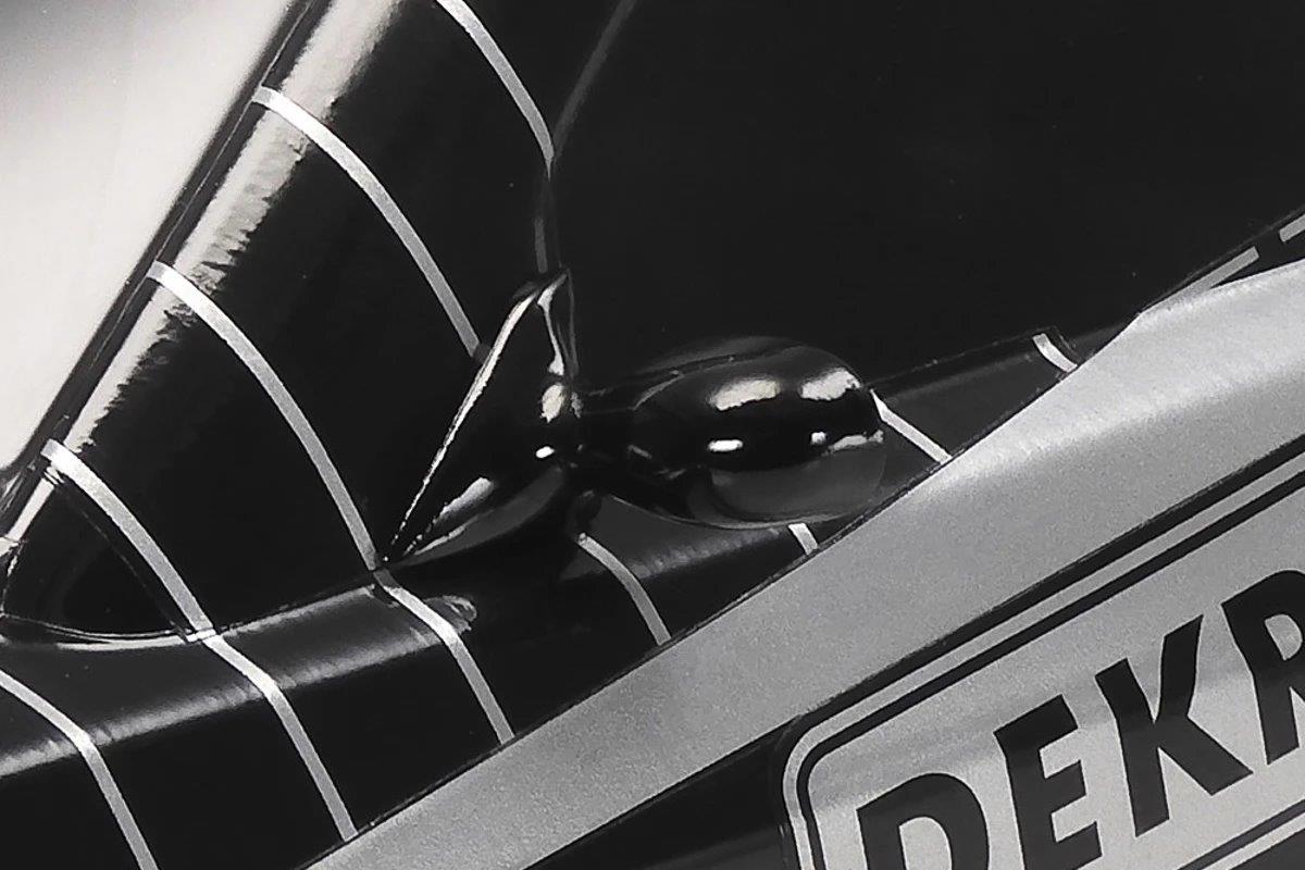 TAMIYA 1/10 R/C Mercedes-Benz 190 E EVO II 1991 (TT-02) - 5