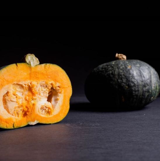 Zuccuri, Sweet Japanese Pumpkin F1  (Kastanjpumpa) En riktig delikatess!!!