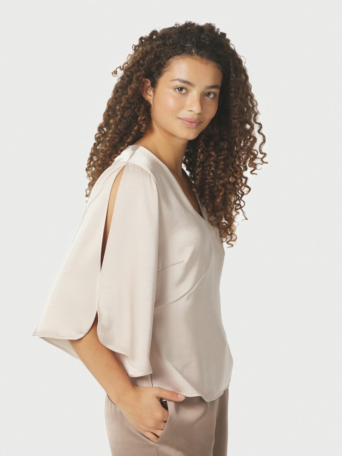 Neo Noir Remana Heavy Sateen Blouse, Champange - 3
