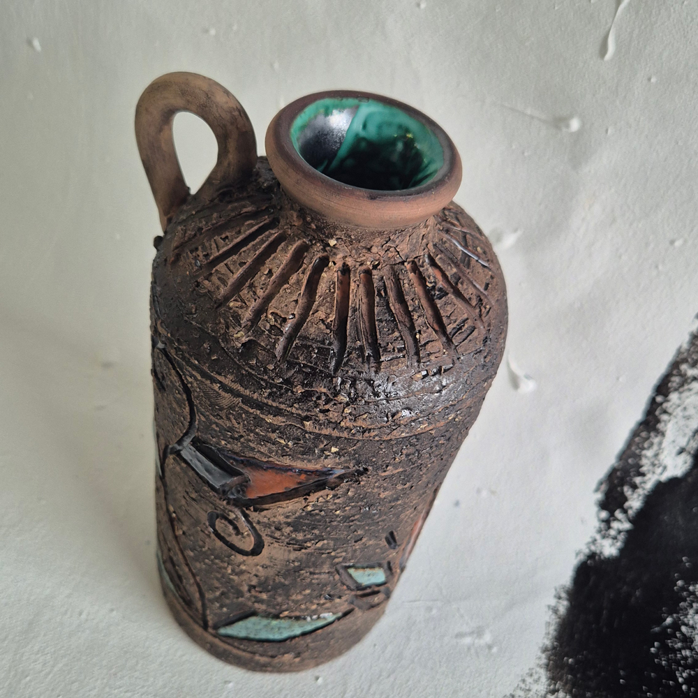 vintage VAS med hänkel, grov glasyr, Tilgmans keramik,  h 21 cm - 2