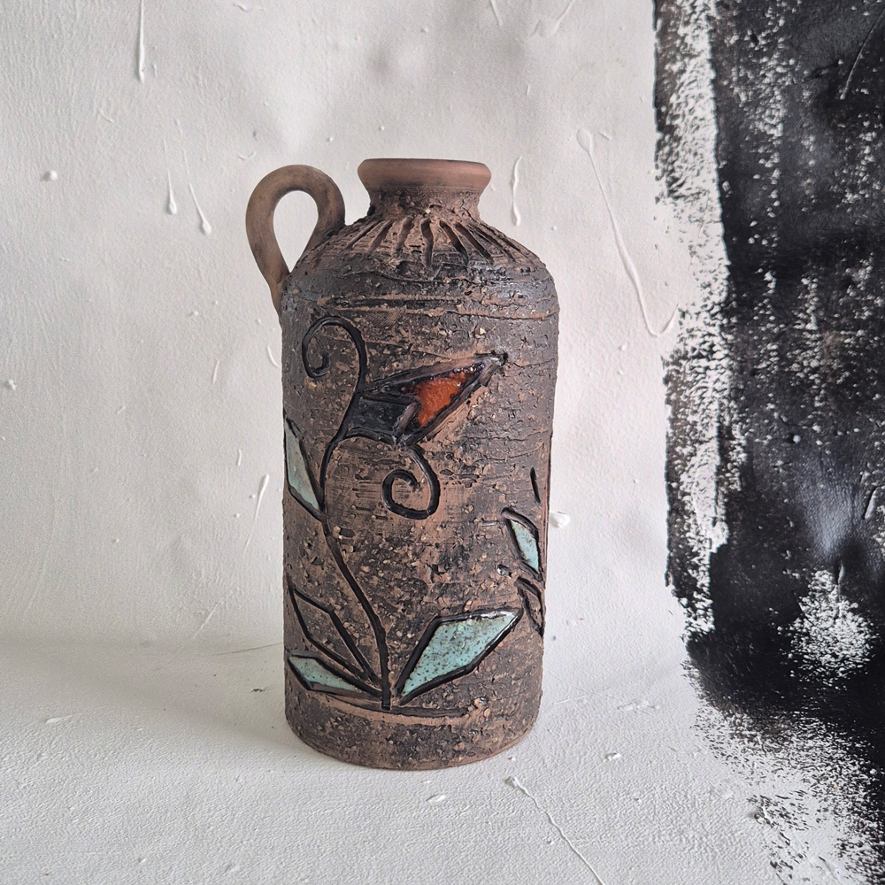 vintage VAS med hänkel, grov glasyr, Tilgmans keramik,  h 21 cm