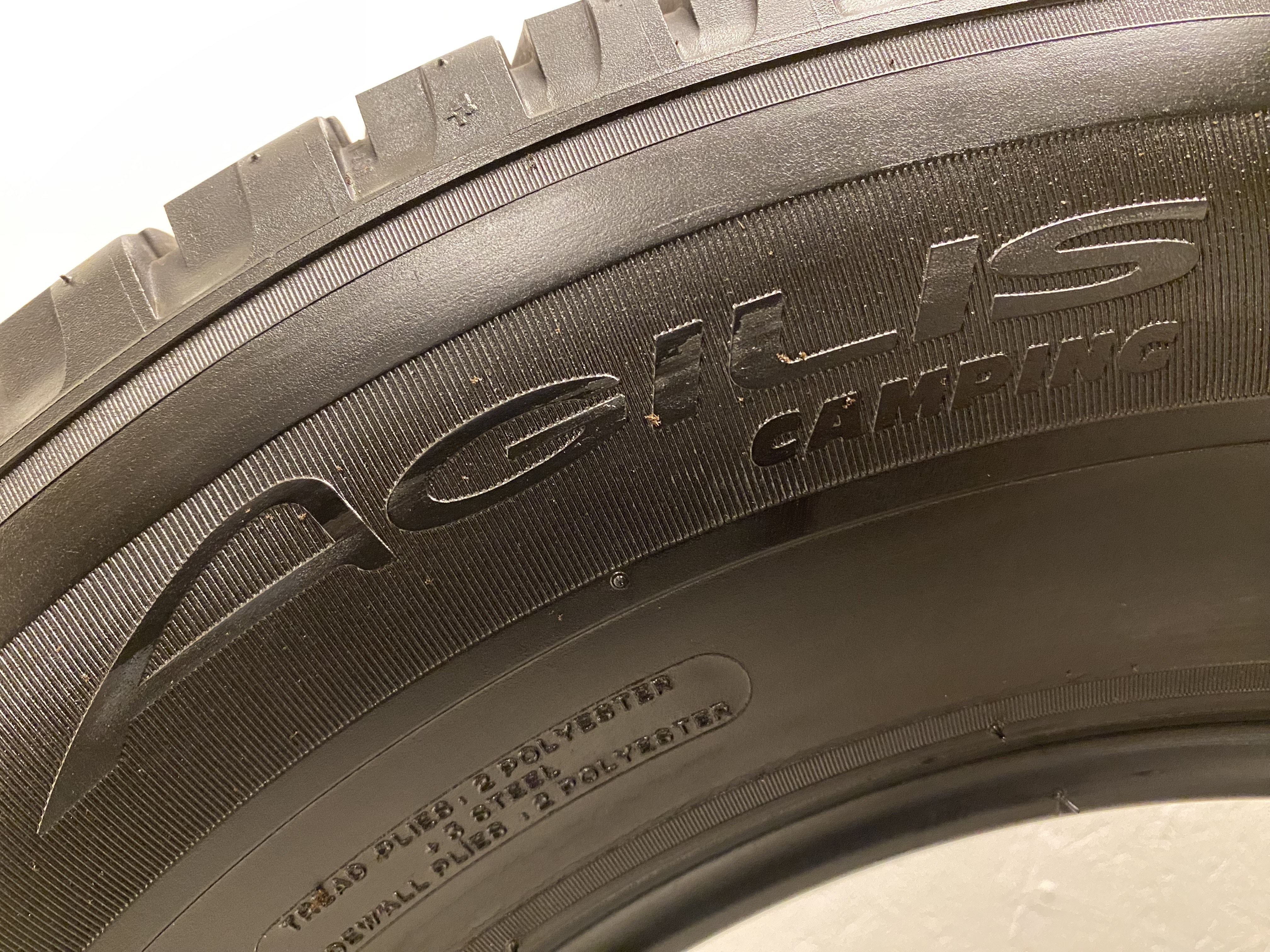 16" BEGAGNAT SOMMARDÄCK C-Däck | 1 st 225/75 R16 CP 116Q Michelin Agilis Camping | V10-17 | 7.5 mm - 4