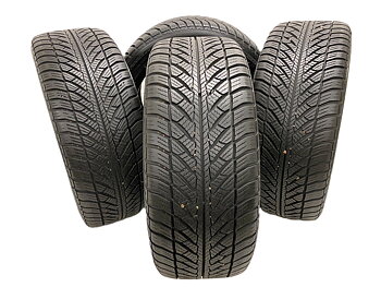 18" BEGAGNADE VINTERDÄCK M+S | 4 st 245/45 R18 100H XL Goodyear Ultra Grip Performance 8 | Stjärnsymbol | V28-2023 | 8|8|8|8 mm