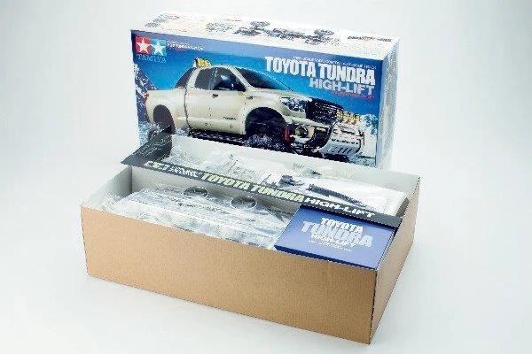 TAMIYA 1/10 R/C Toyota Tundra High-Lift - 3