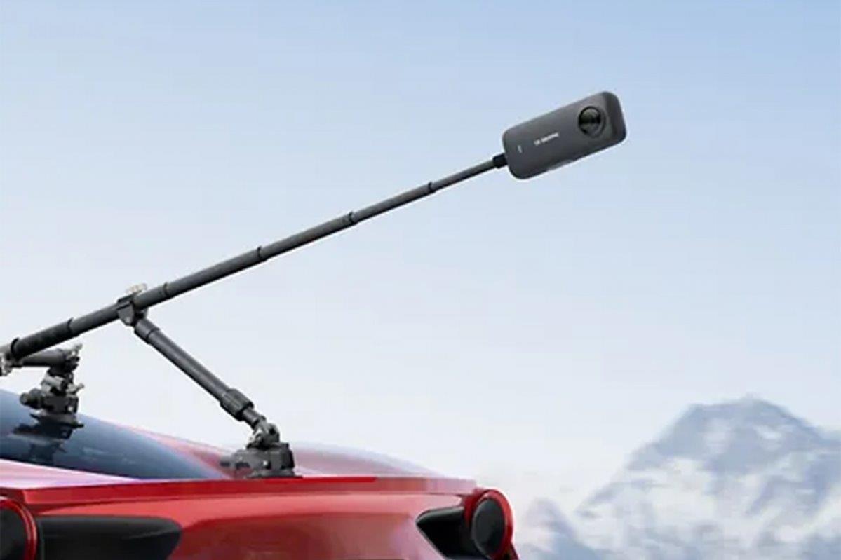 Insta360 Triple Suction Cup Car Mount - 3