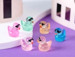 Uutuus 100 kpl Tiny Ducks Luminous kanssa lasit asetettu koristelu Realistinen muoto Kestävä hartsi suloinen ankat joulun syntymäpäiväjuhliin lasten päivä - 5