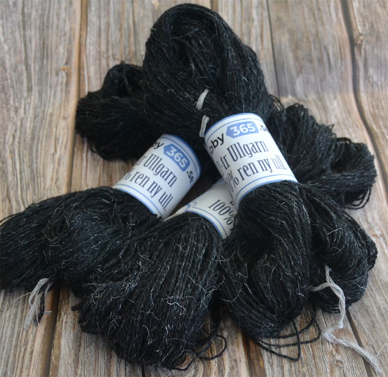 Hobby365:n oma 2-kertainen villalanka Anthracite 100 grammaa.